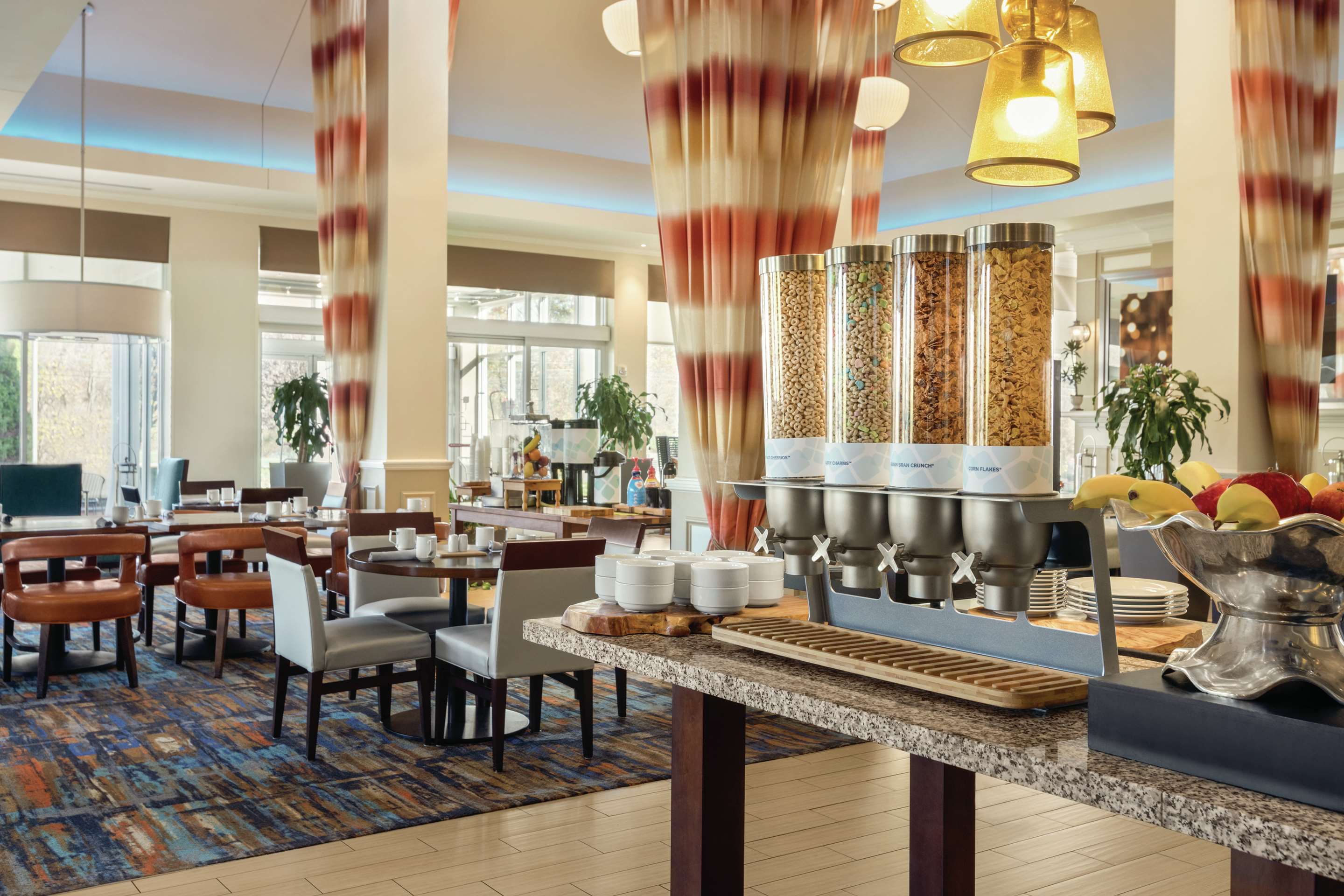 Breakfast Area | Hilton Garden Inn Bridgewater