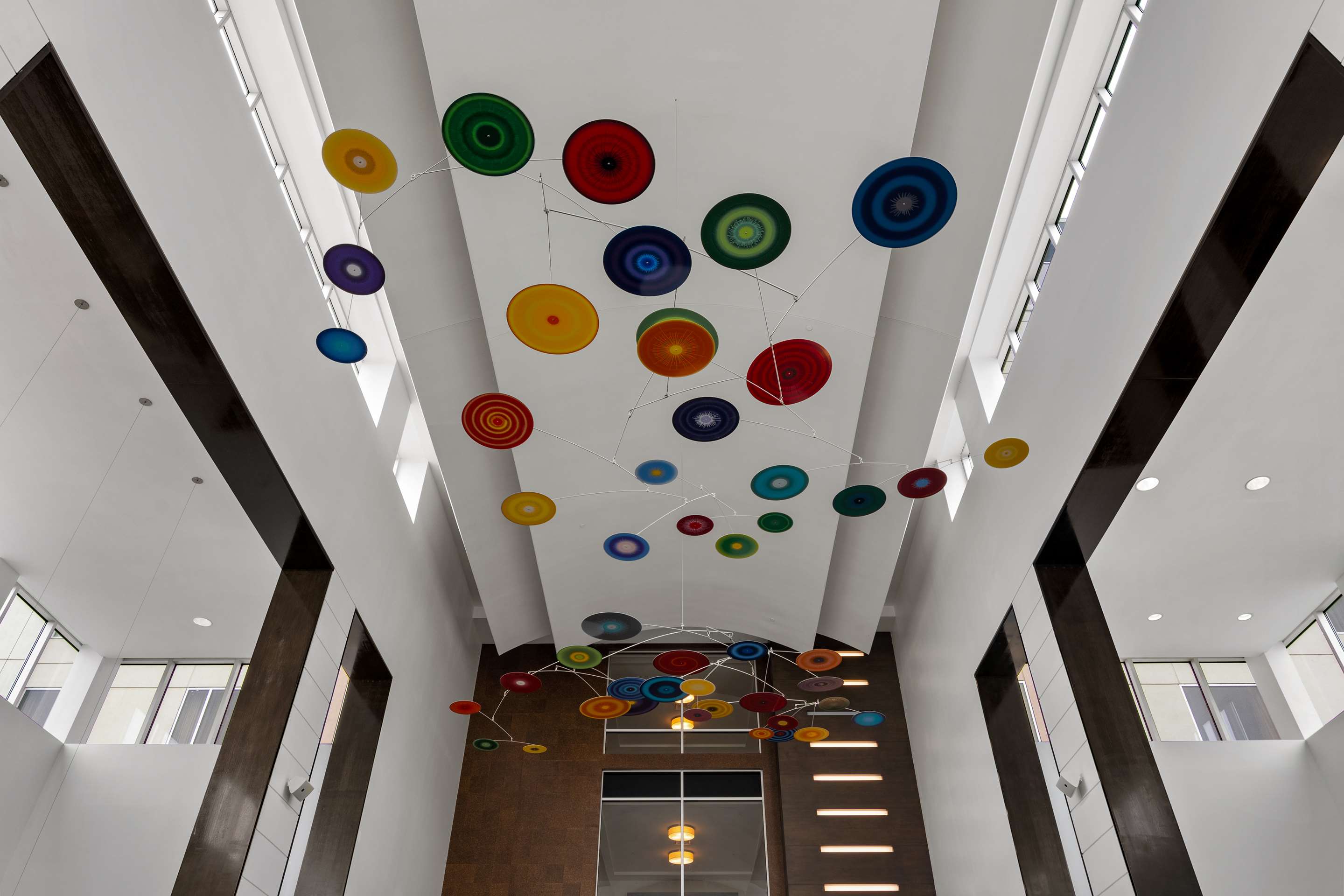 Lobby | Embassy Suites Newark Airport