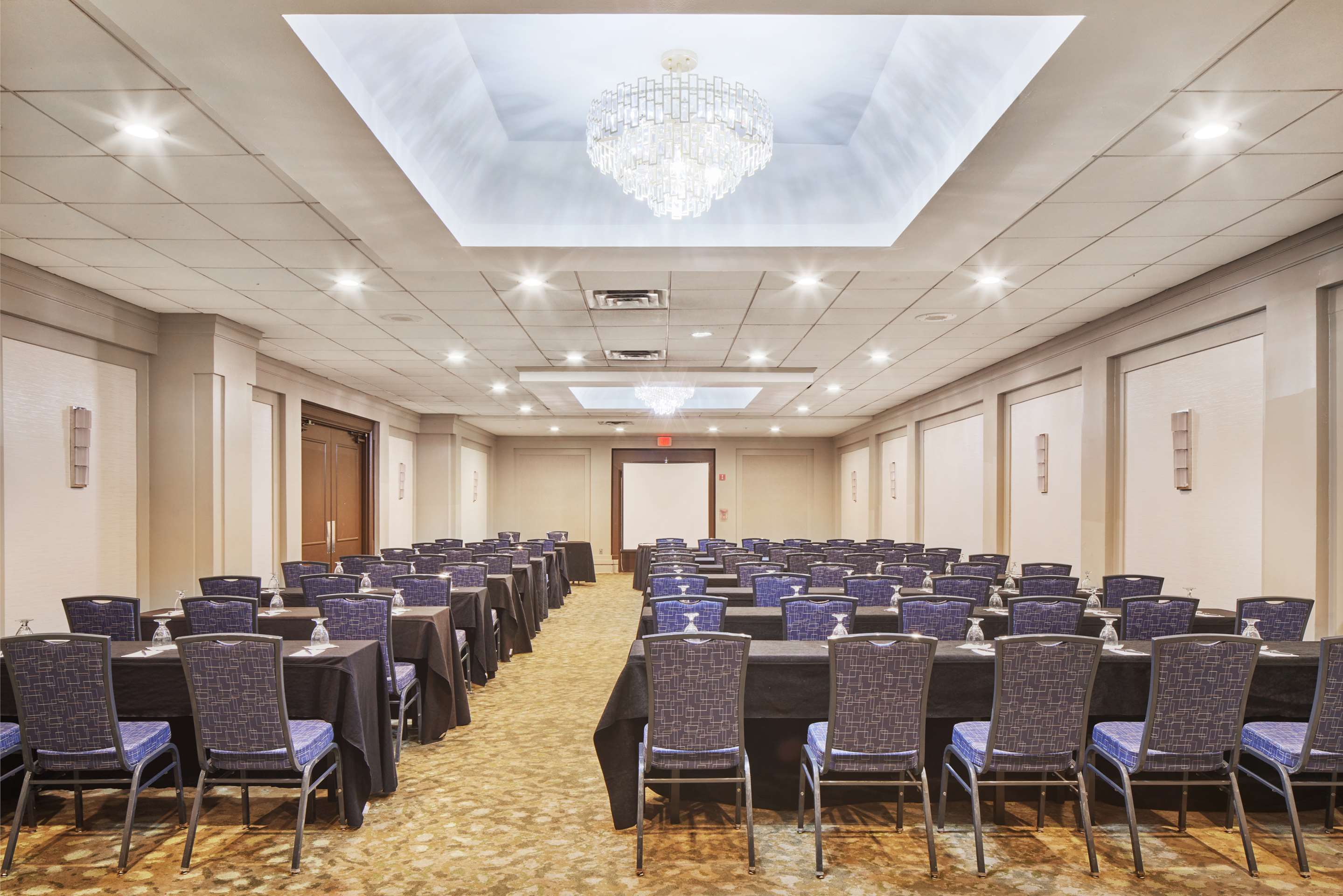 Meeting Room | Hilton Hasbrouck Heights/Meadowlands