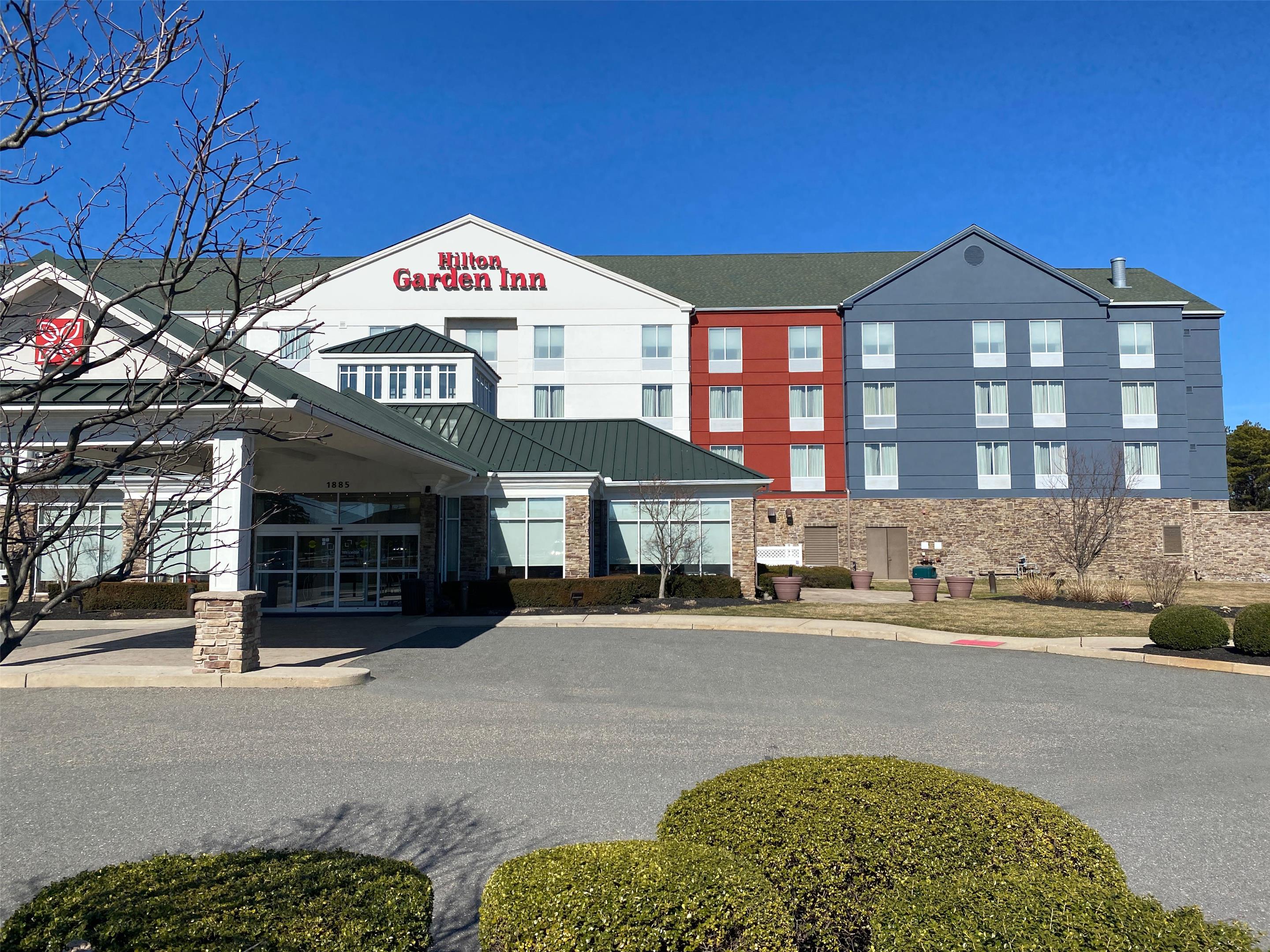 Exterior | Hilton Garden Inn Lakewood