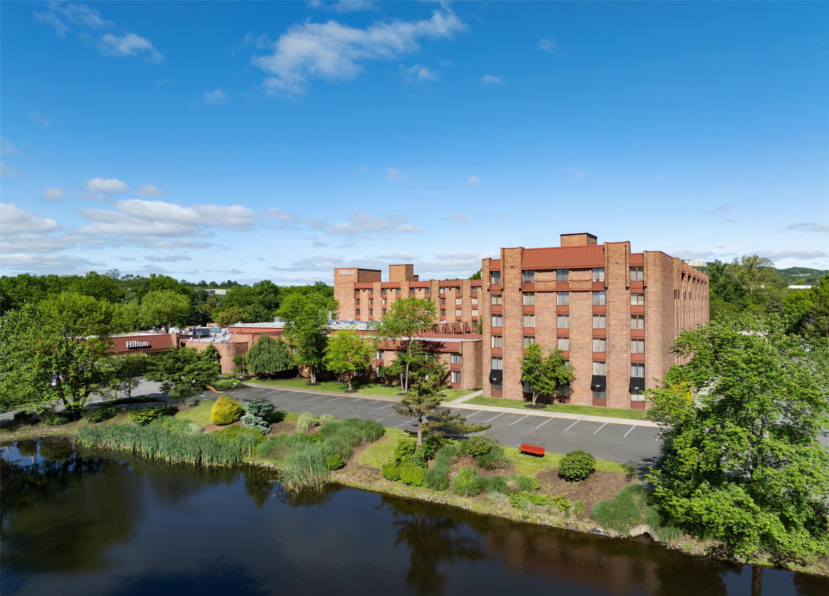 Exterior | Hilton Parsippany