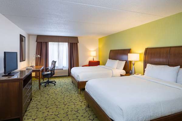  - Hilton Garden Inn Raritan Center Edison - I-95, Exit 10