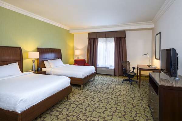  - Hilton Garden Inn Raritan Center Edison - I-95, Exit 10