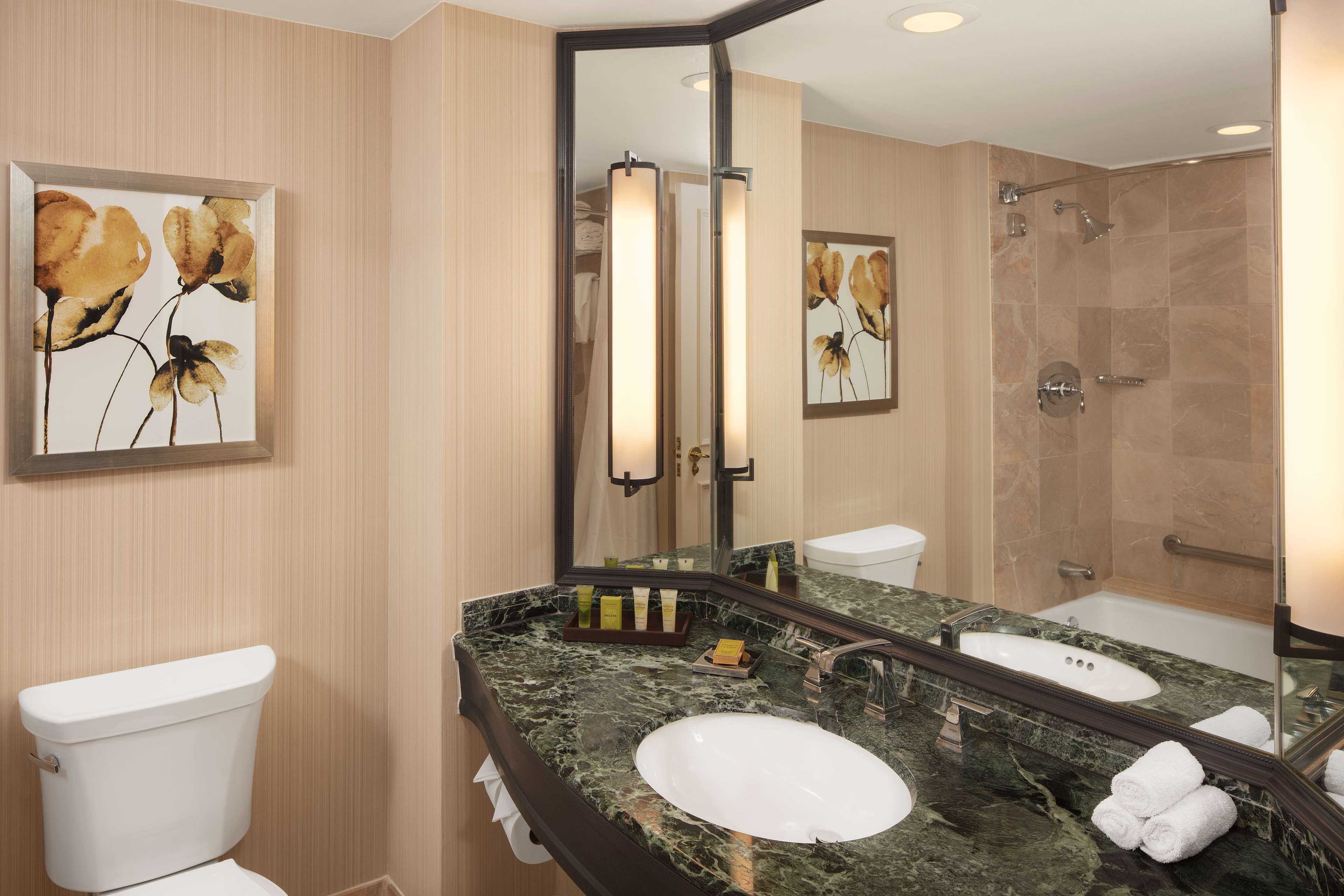 Hilton Short Hills Room Type - EXECUTIVE FLOOR ONE BED