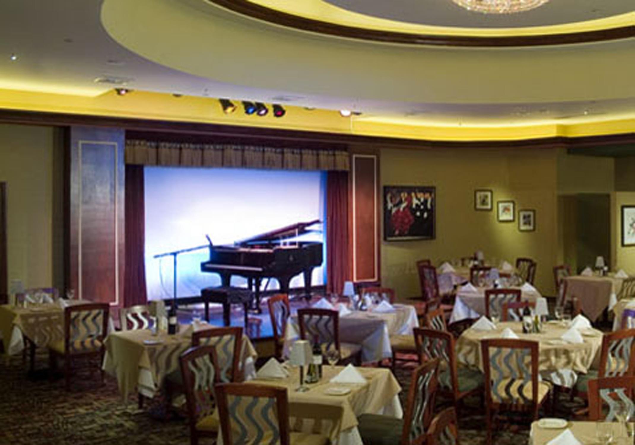 Restaurant | Hilton Garden Inn New York / Staten Island