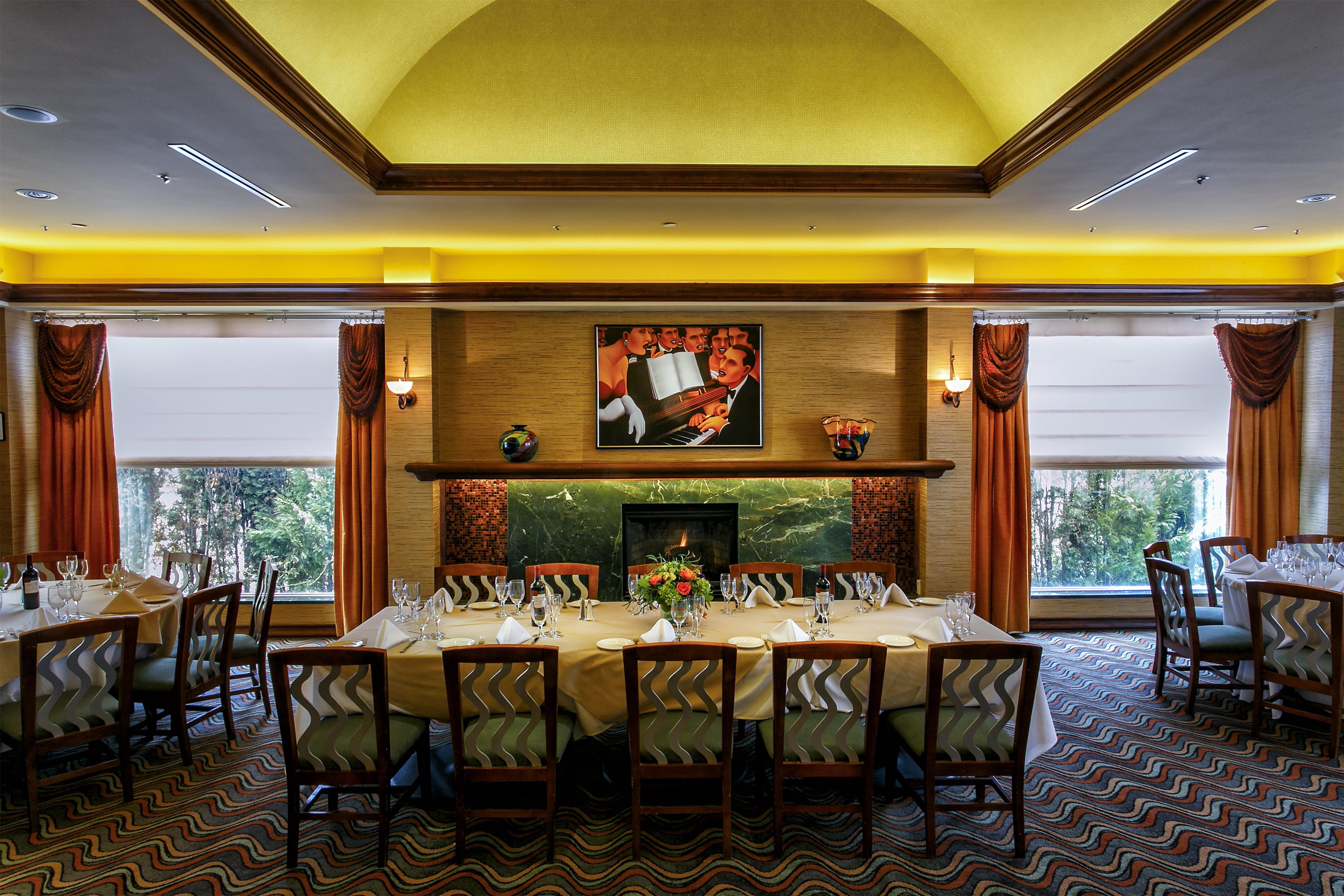 BarLounge | Hilton Garden Inn New York / Staten Island