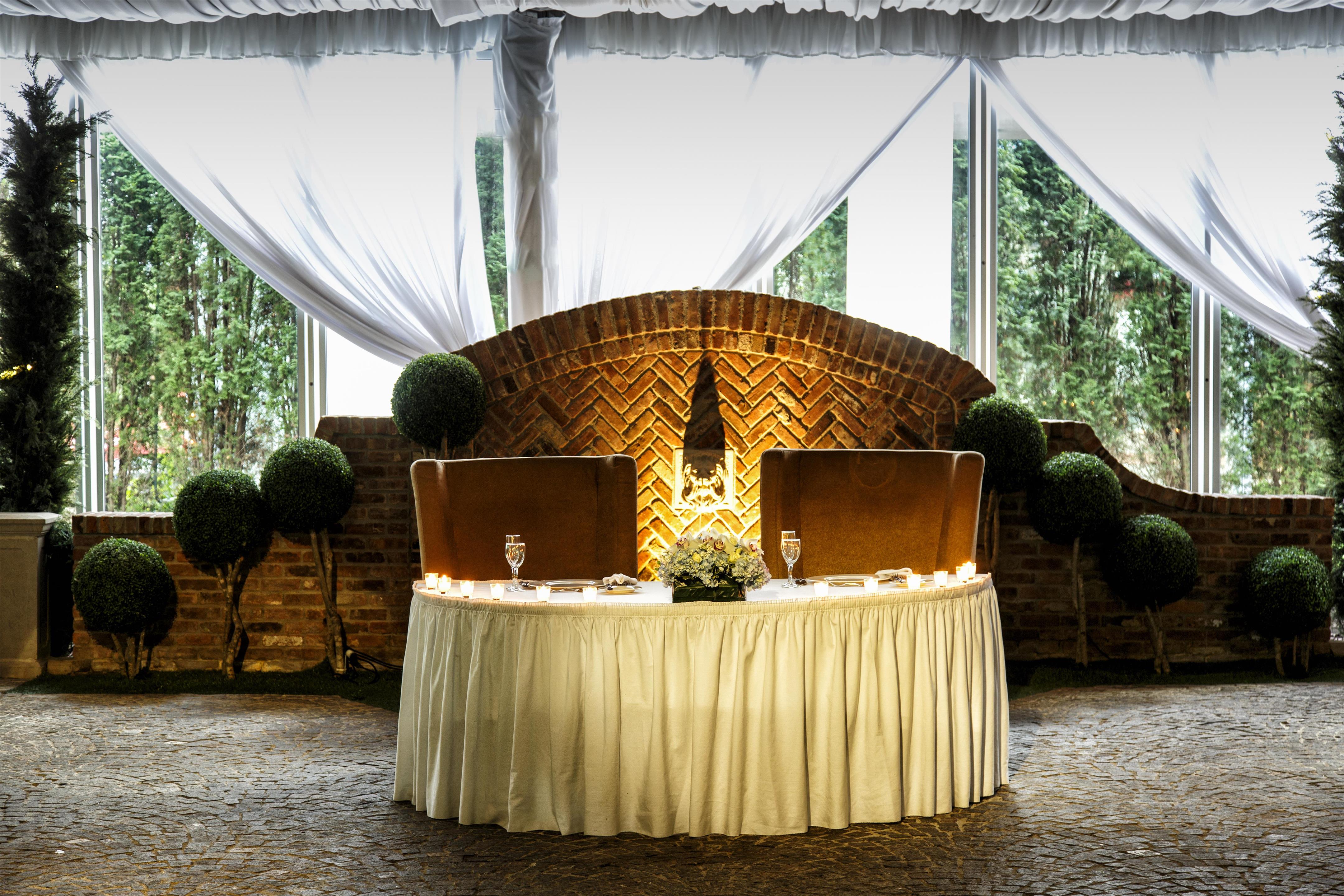 Restaurant | Hilton Garden Inn New York / Staten Island
