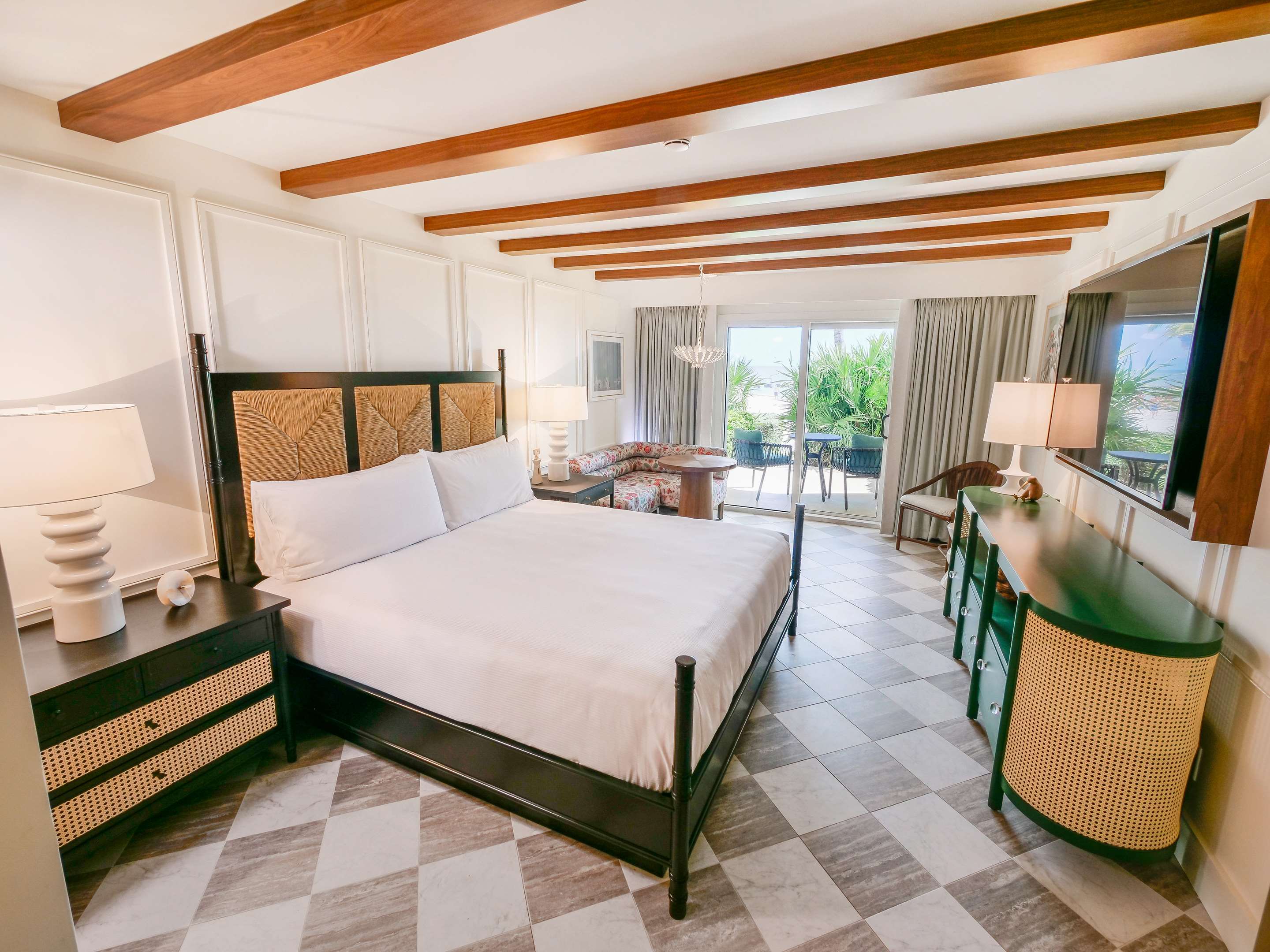 Guest room