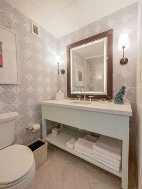 Guest Room,Bathroom,On-Site
