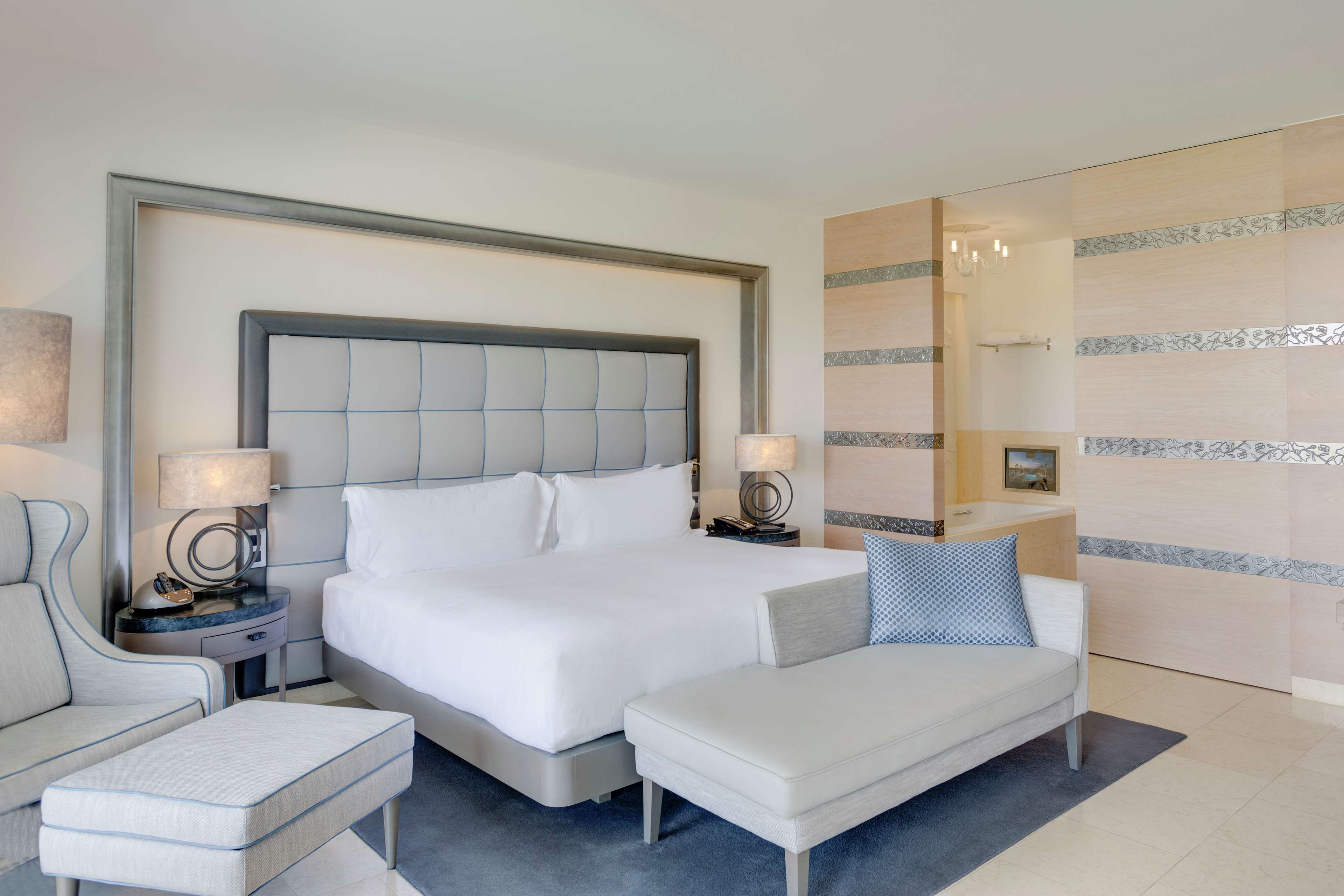 Conrad Algarve Room Type - KING DELUXE ROOM POOL VIEW