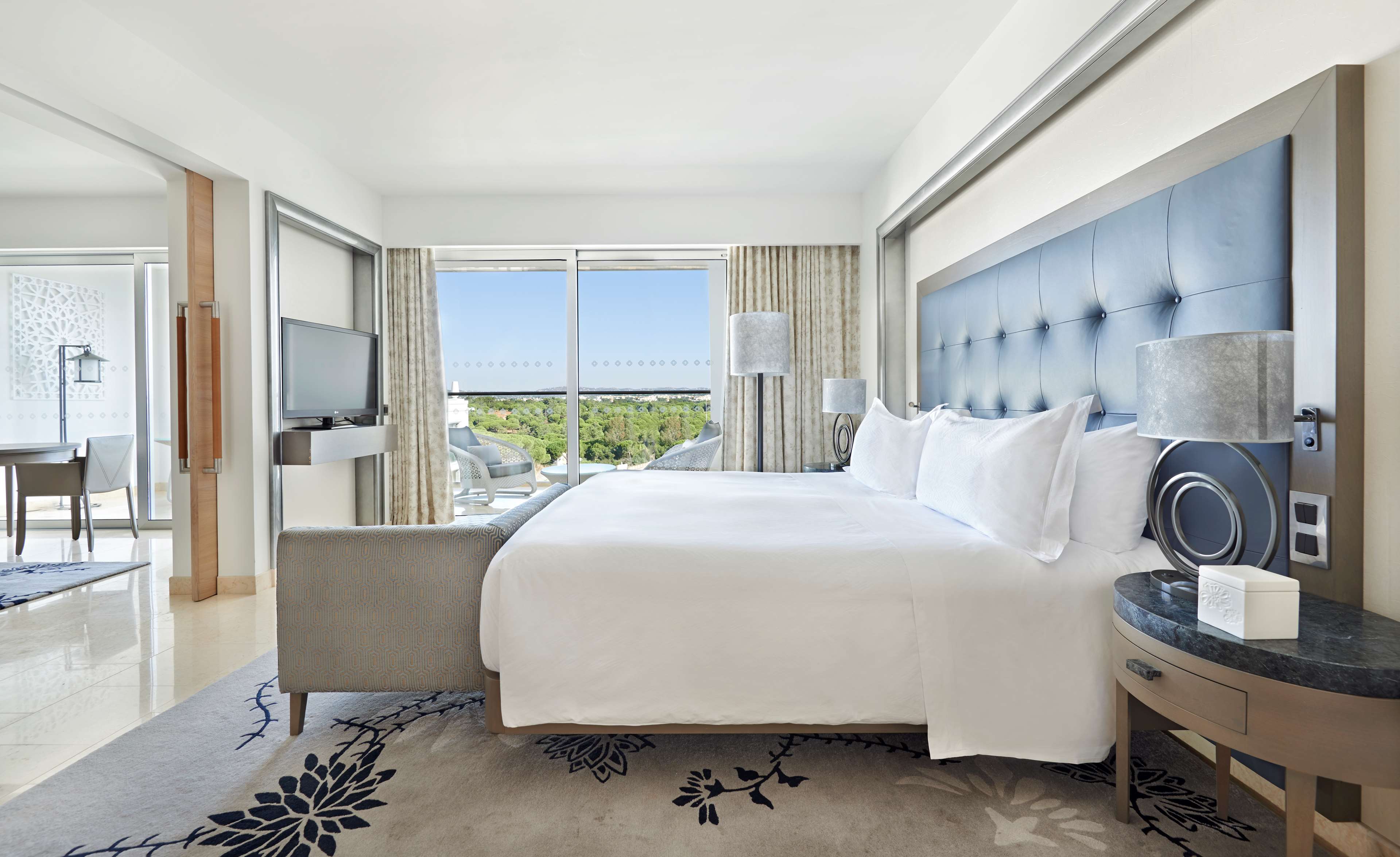 Conrad Algarve Room Type - KING DELUXE SUITE POOL VW