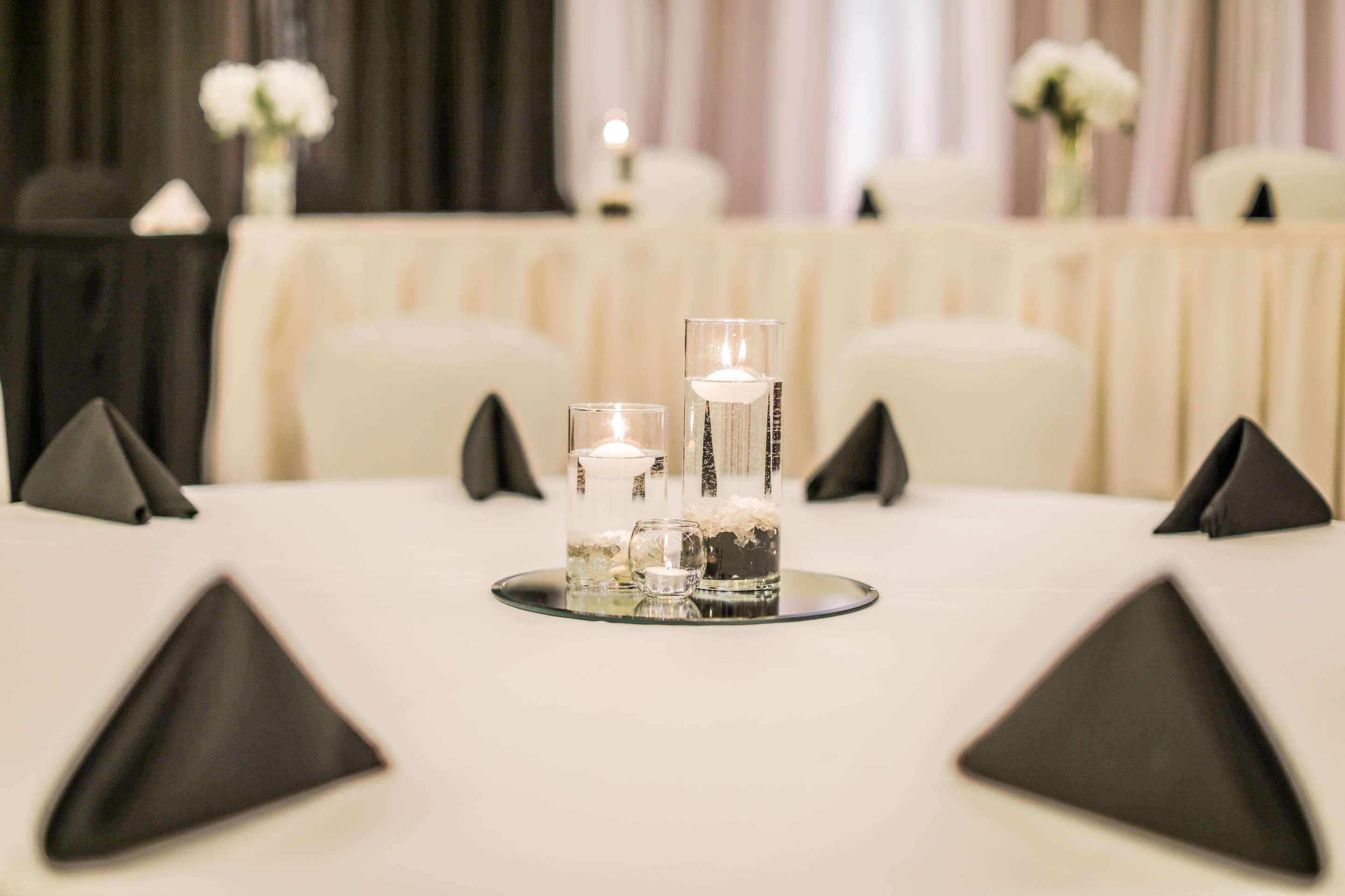 Meeting Room | Hilton Garden Inn Fargo