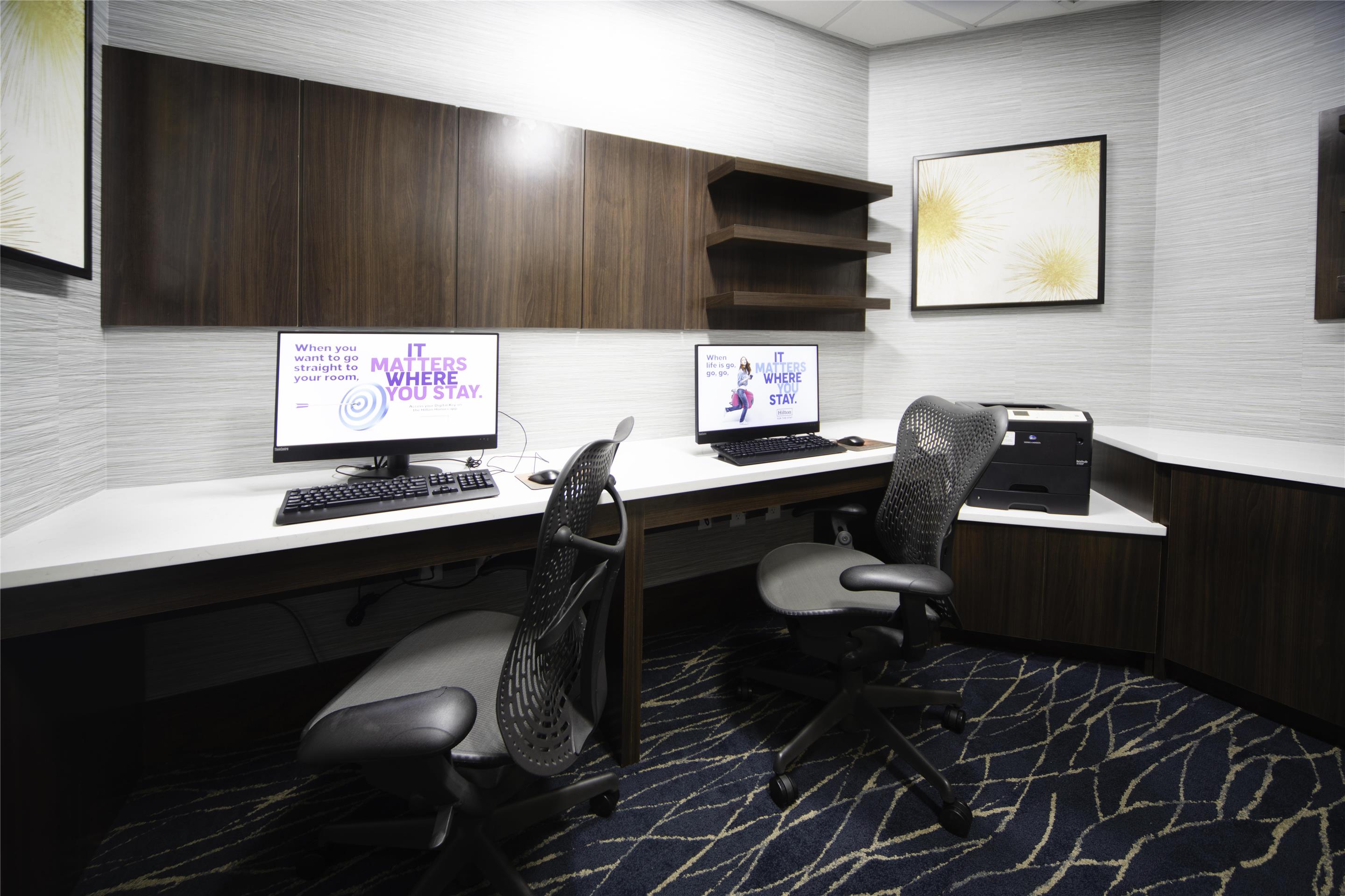 Business Center | Hilton Garden Inn Fayetteville Fort Liberty