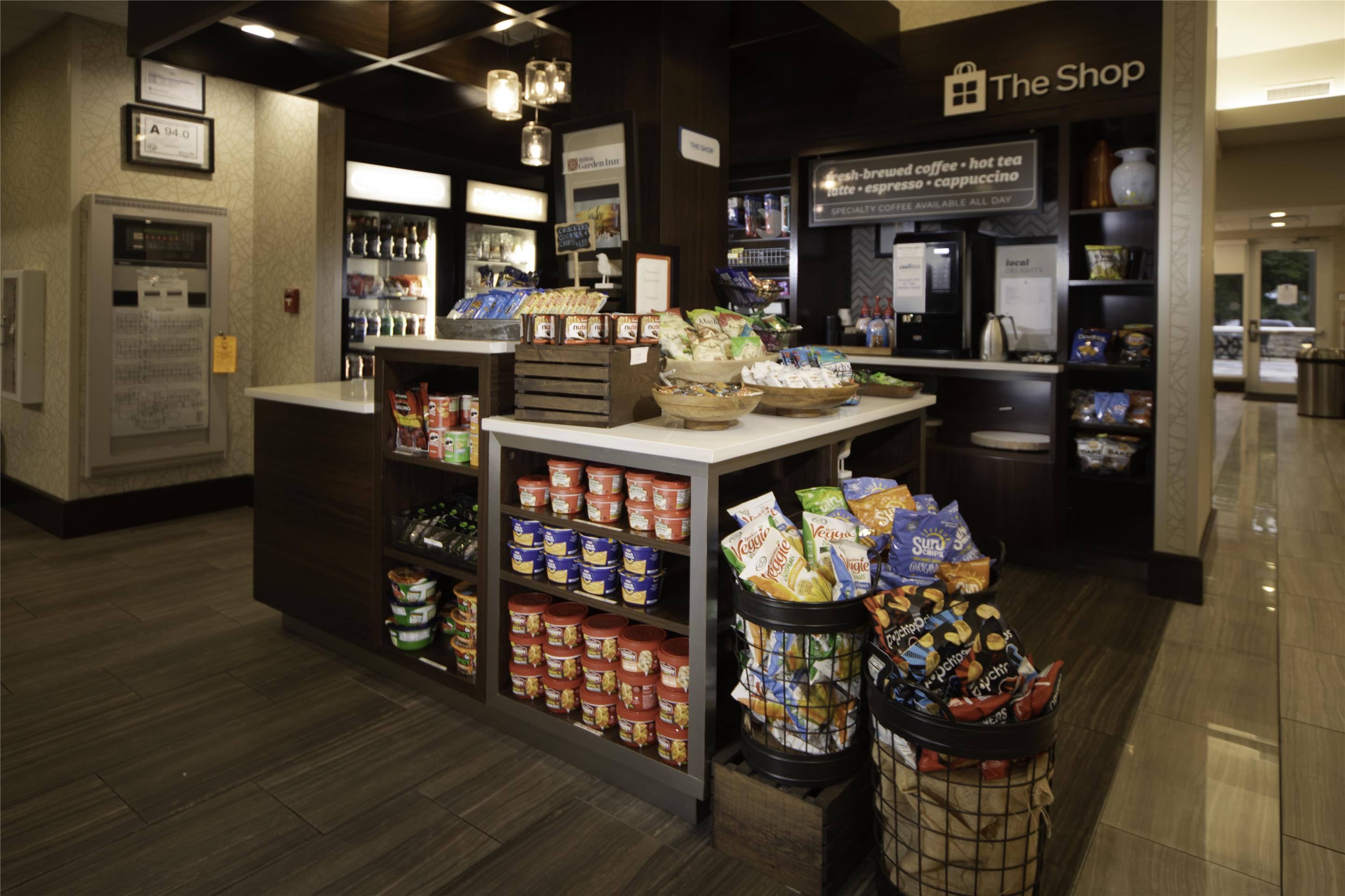 Restaurant | Hilton Garden Inn Fayetteville Fort Liberty