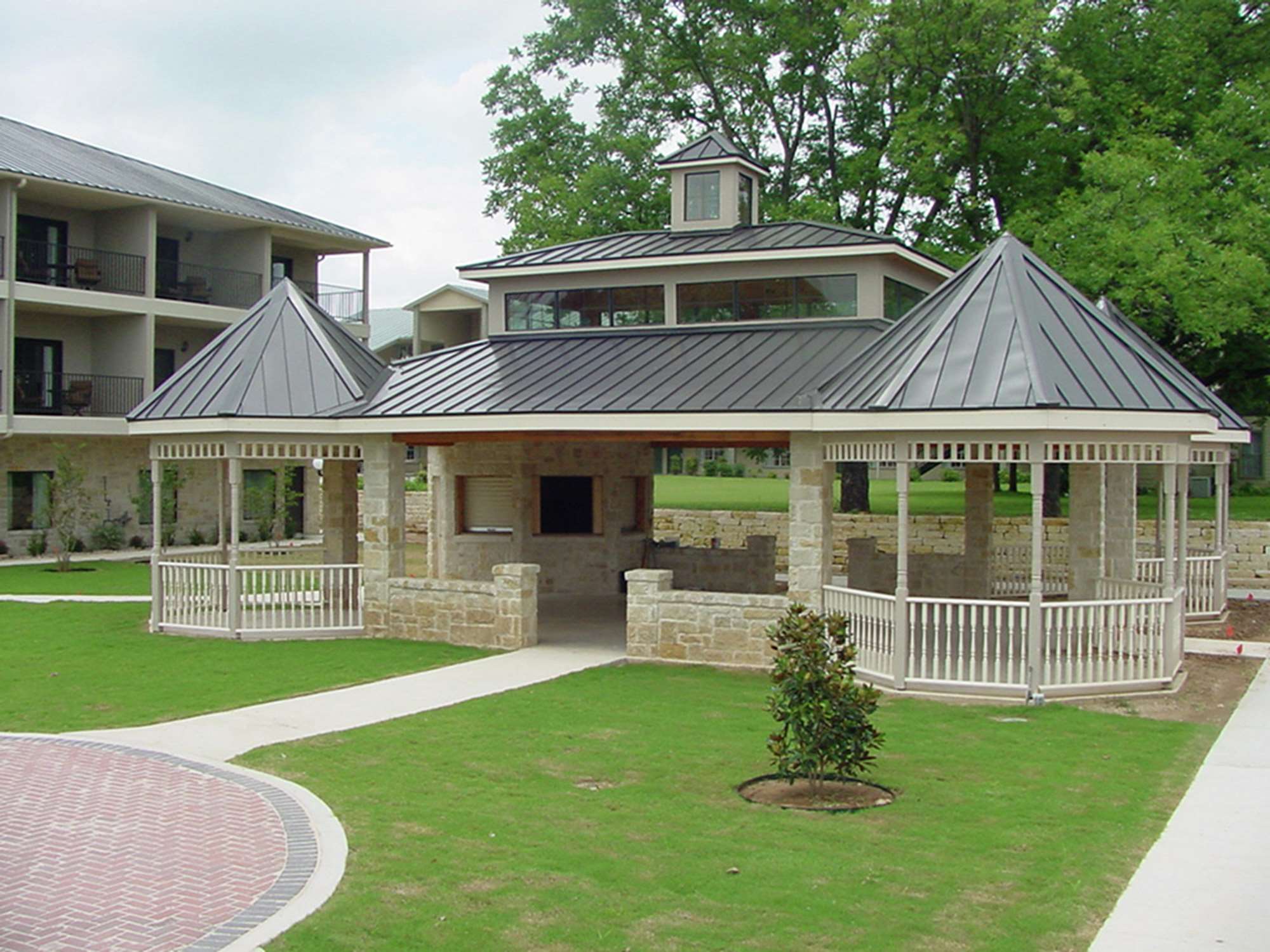 Exterior | Hampton Inn & Suites Fredericksburg