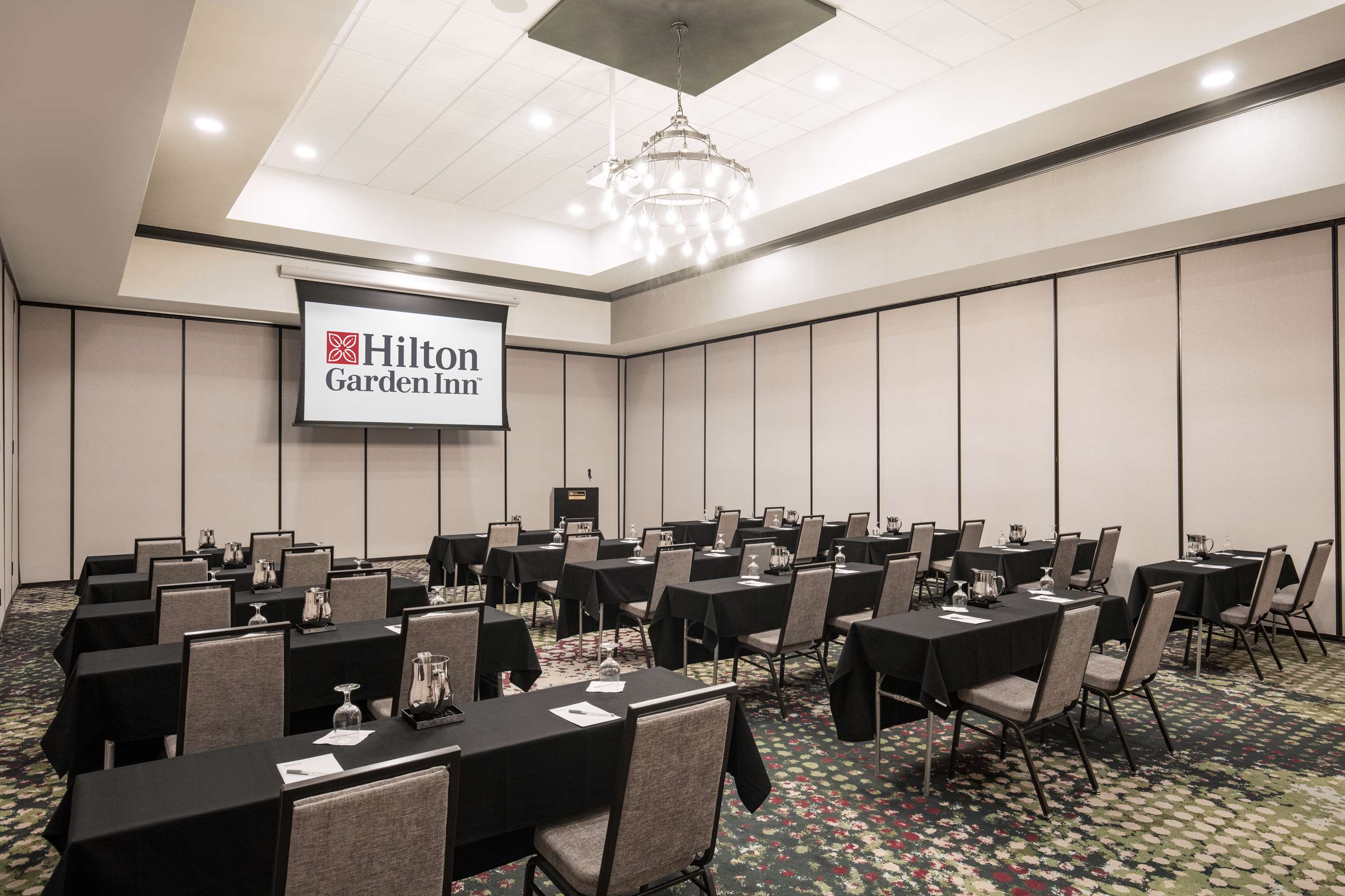 Meeting Room | Hilton Garden Inn Kalispell