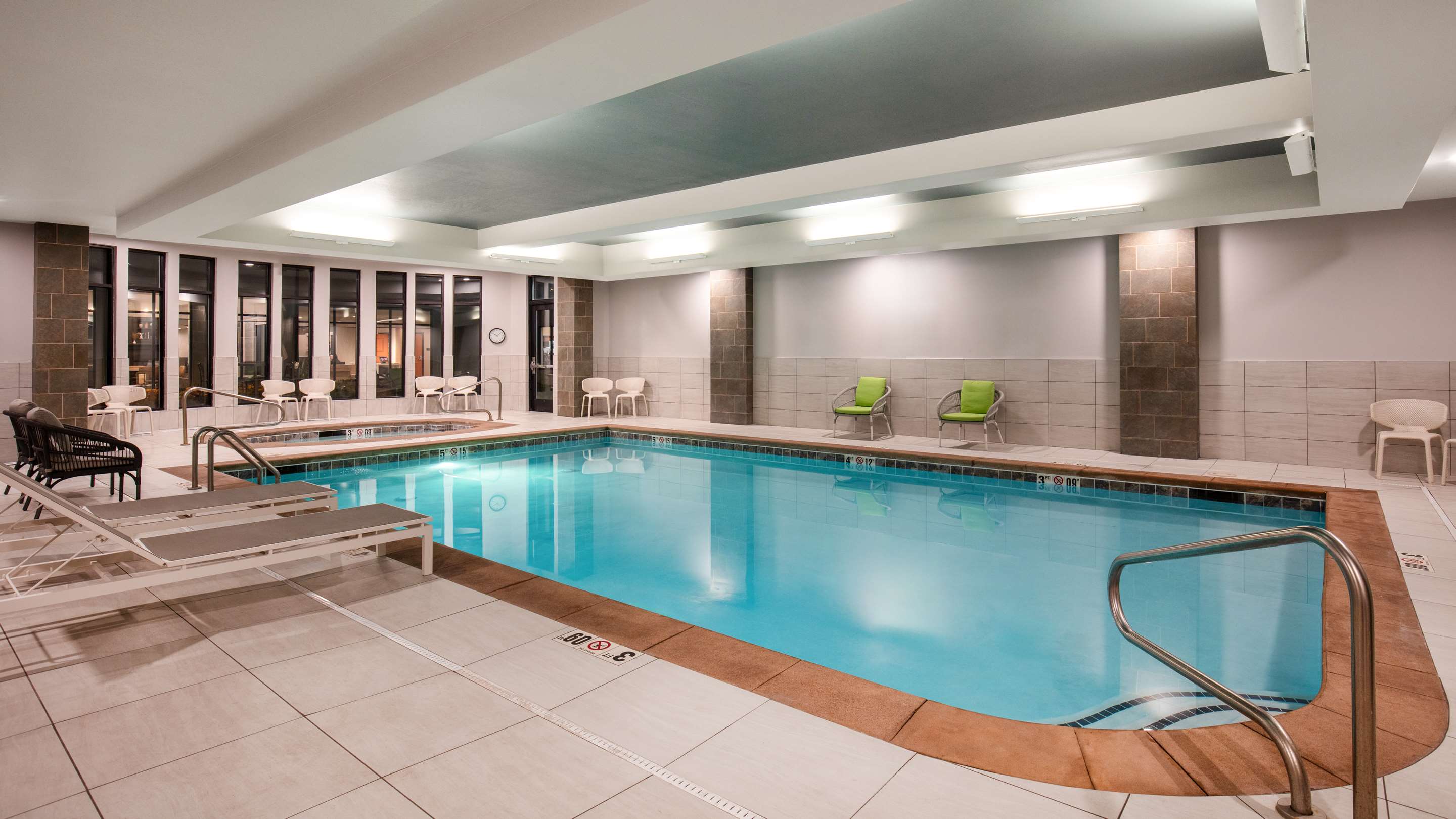 Pool | Hilton Garden Inn Kalispell