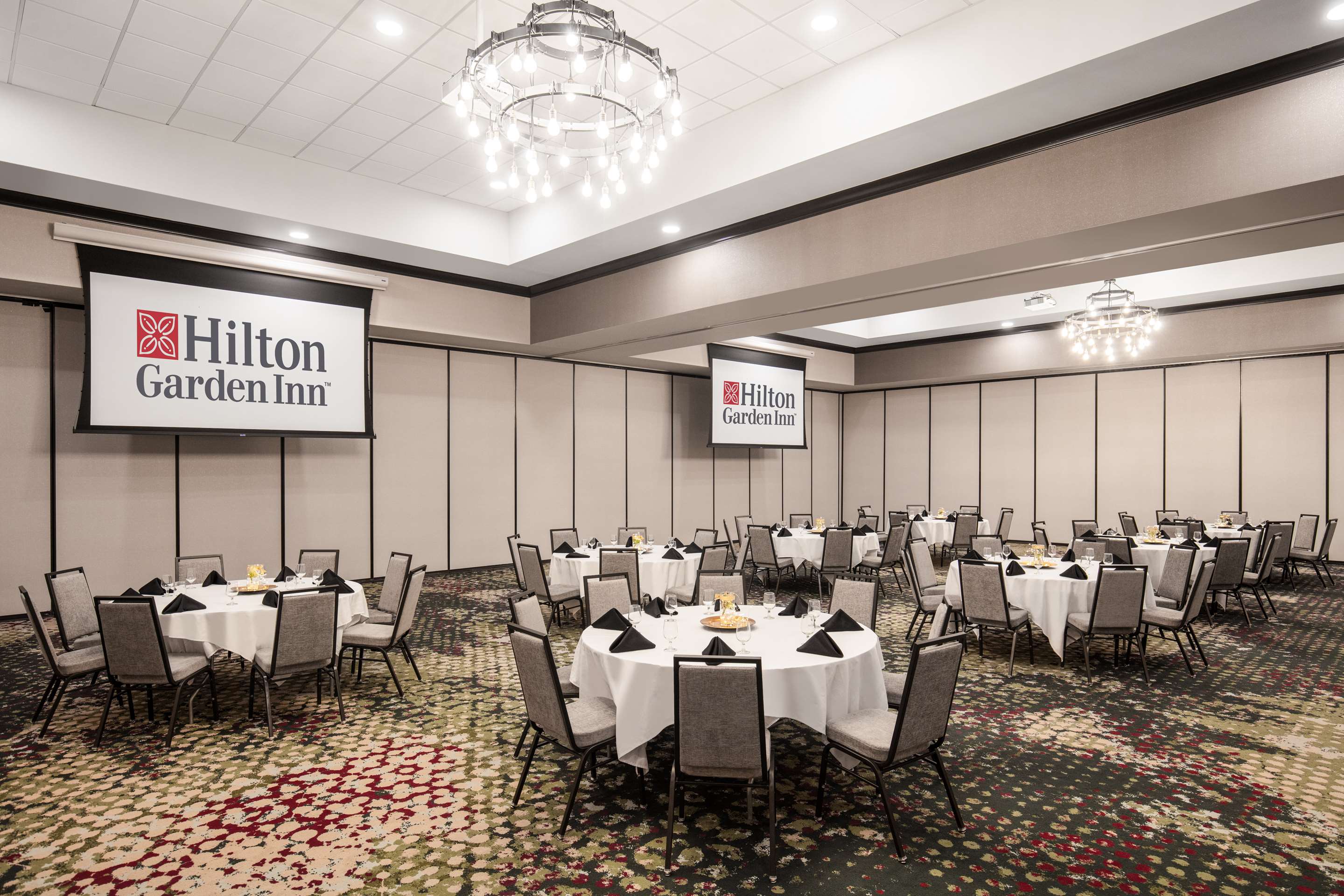 Meeting Room | Hilton Garden Inn Kalispell