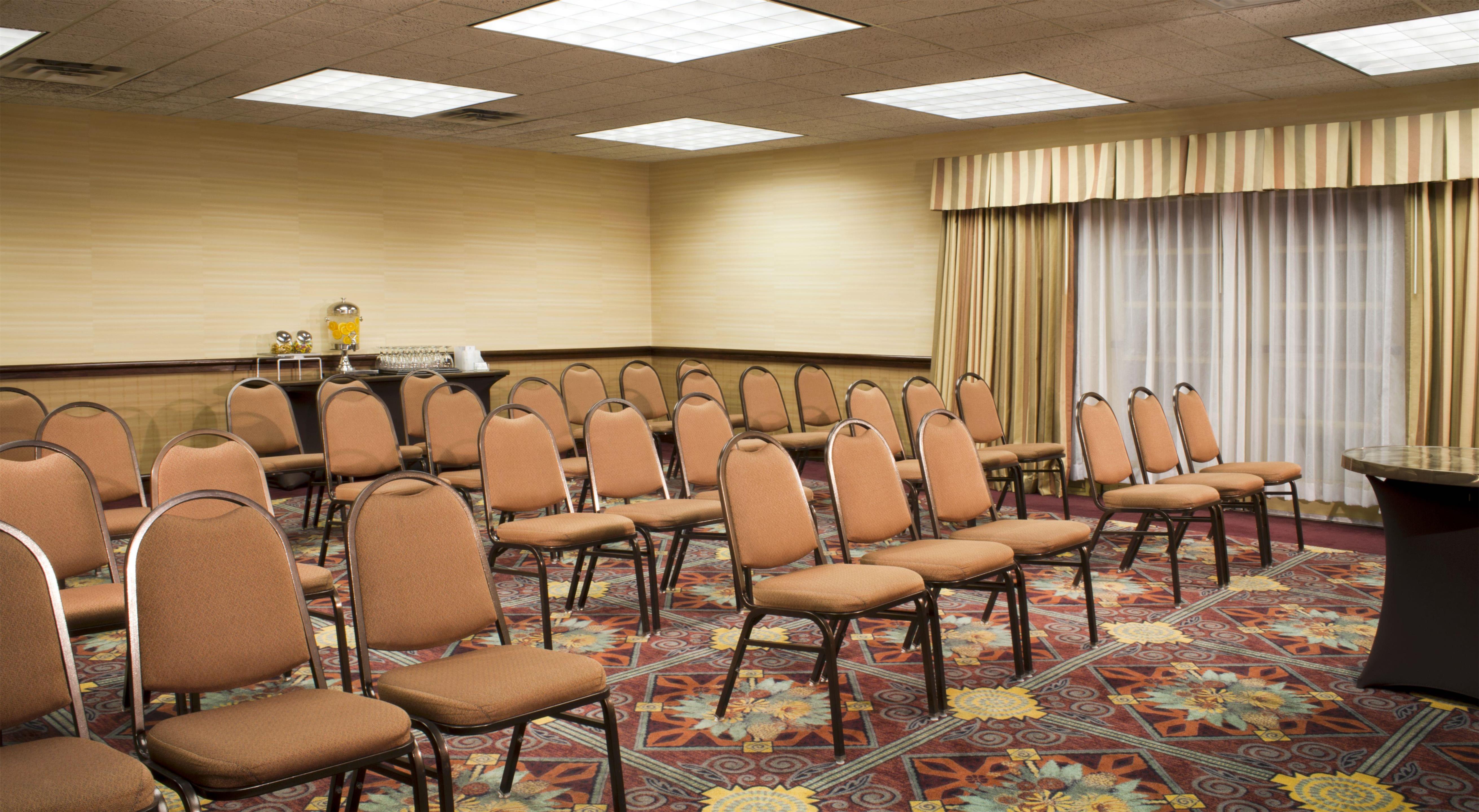 Meeting Room | Embassy Suites by Hilton Flagstaff