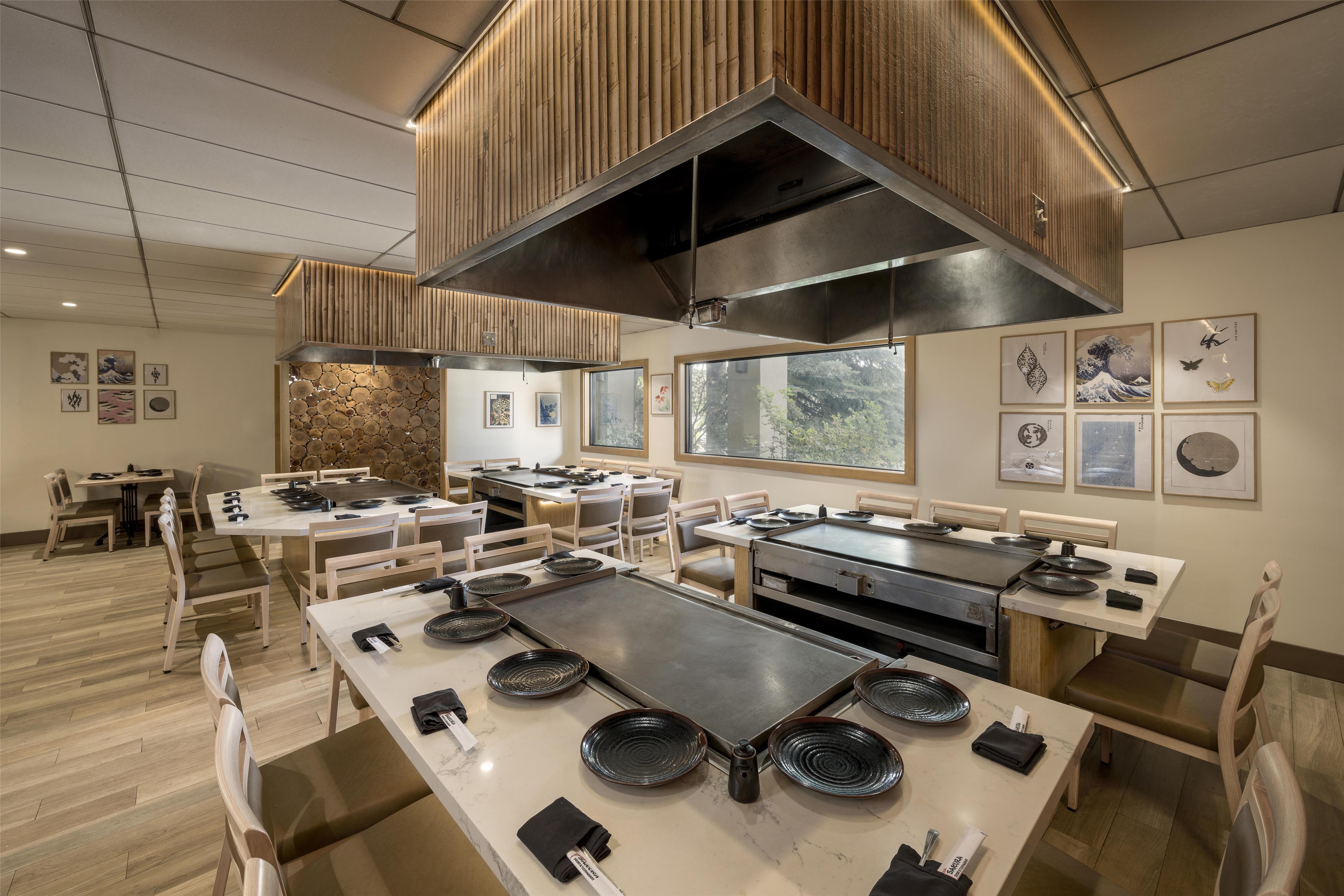 Restaurant | DoubleTree by Hilton Hotel Flagstaff