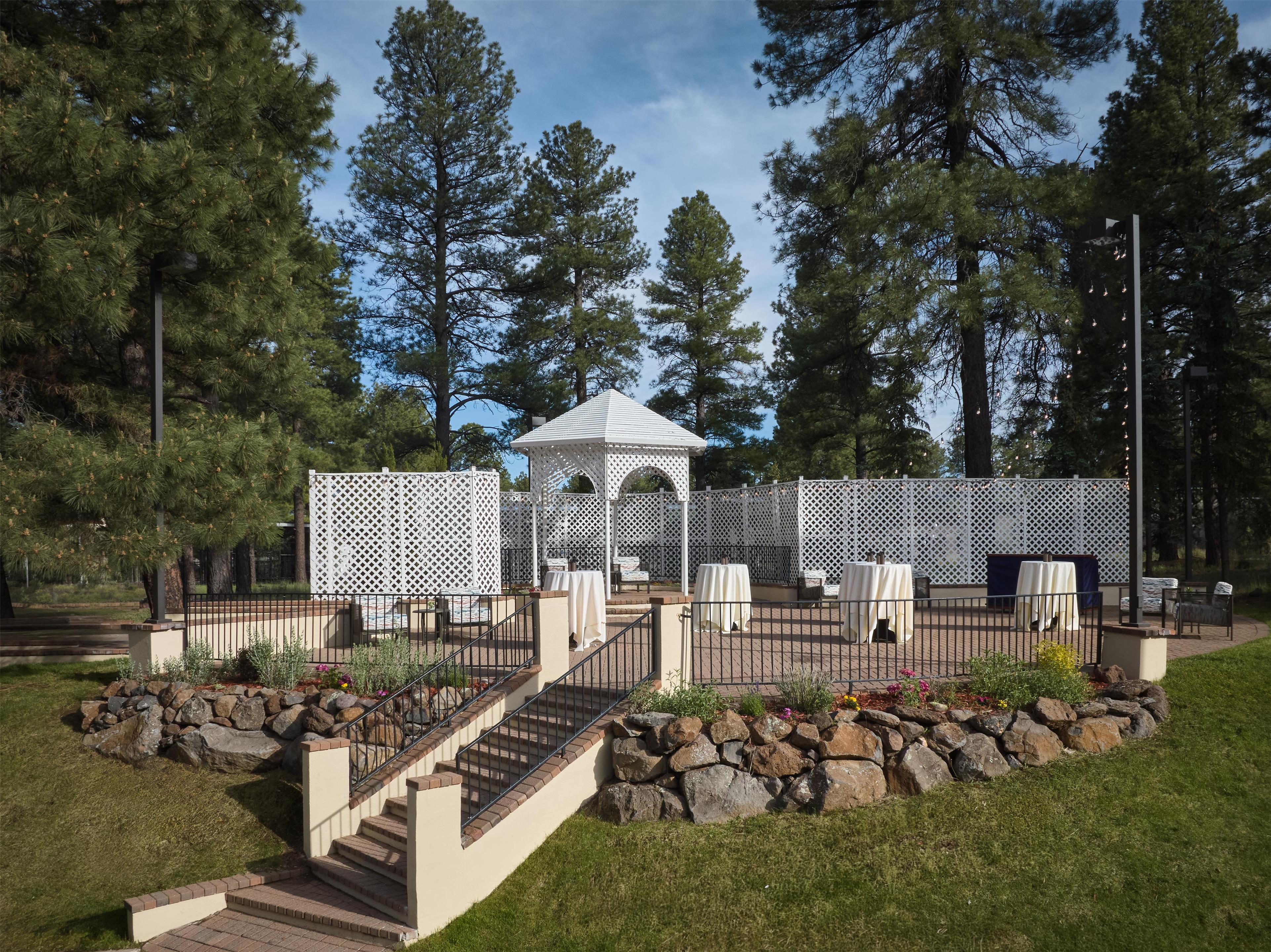 Exterior | DoubleTree by Hilton Hotel Flagstaff
