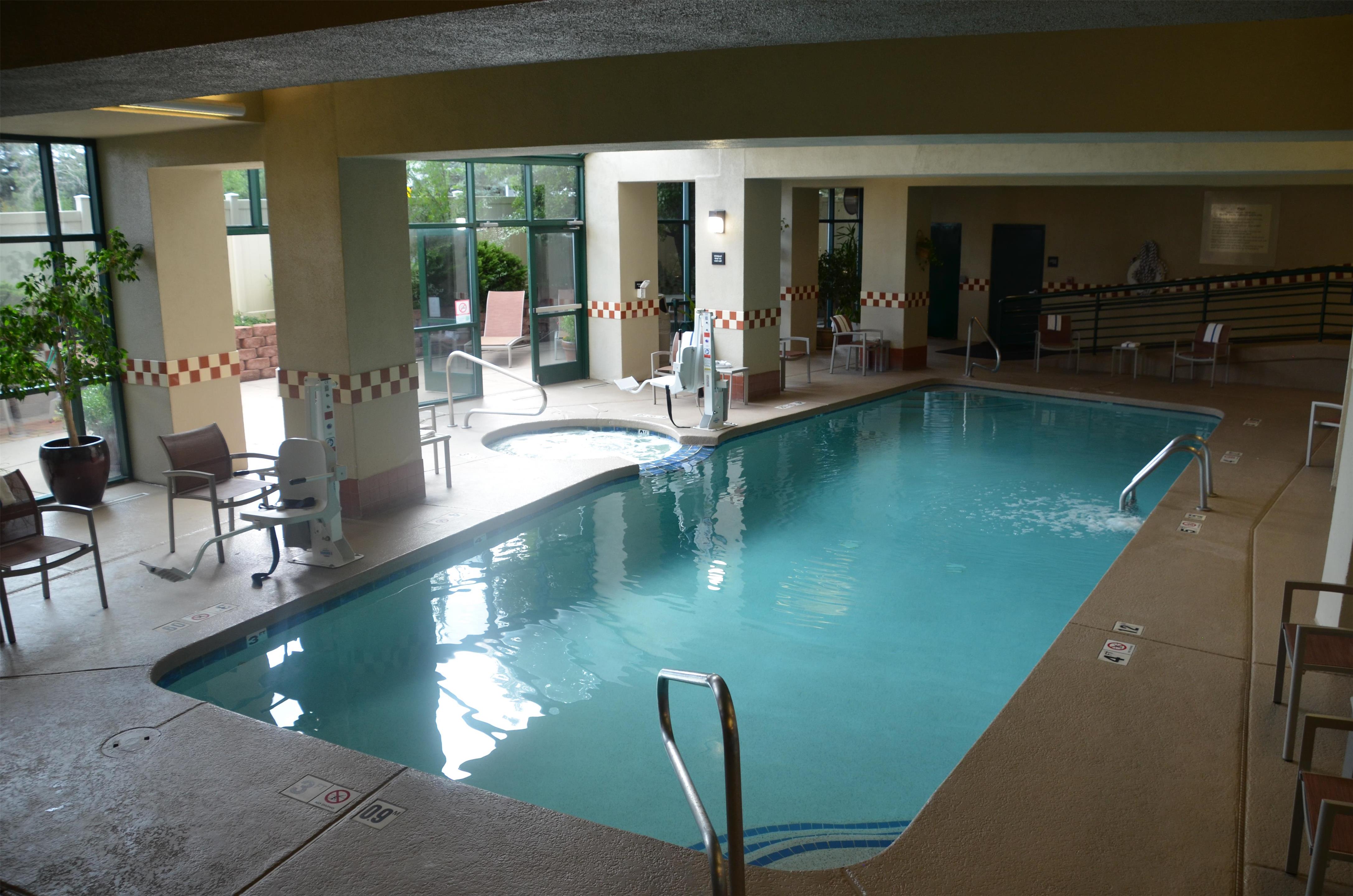 Pool | Hampton Inn & Suites Flagstaff