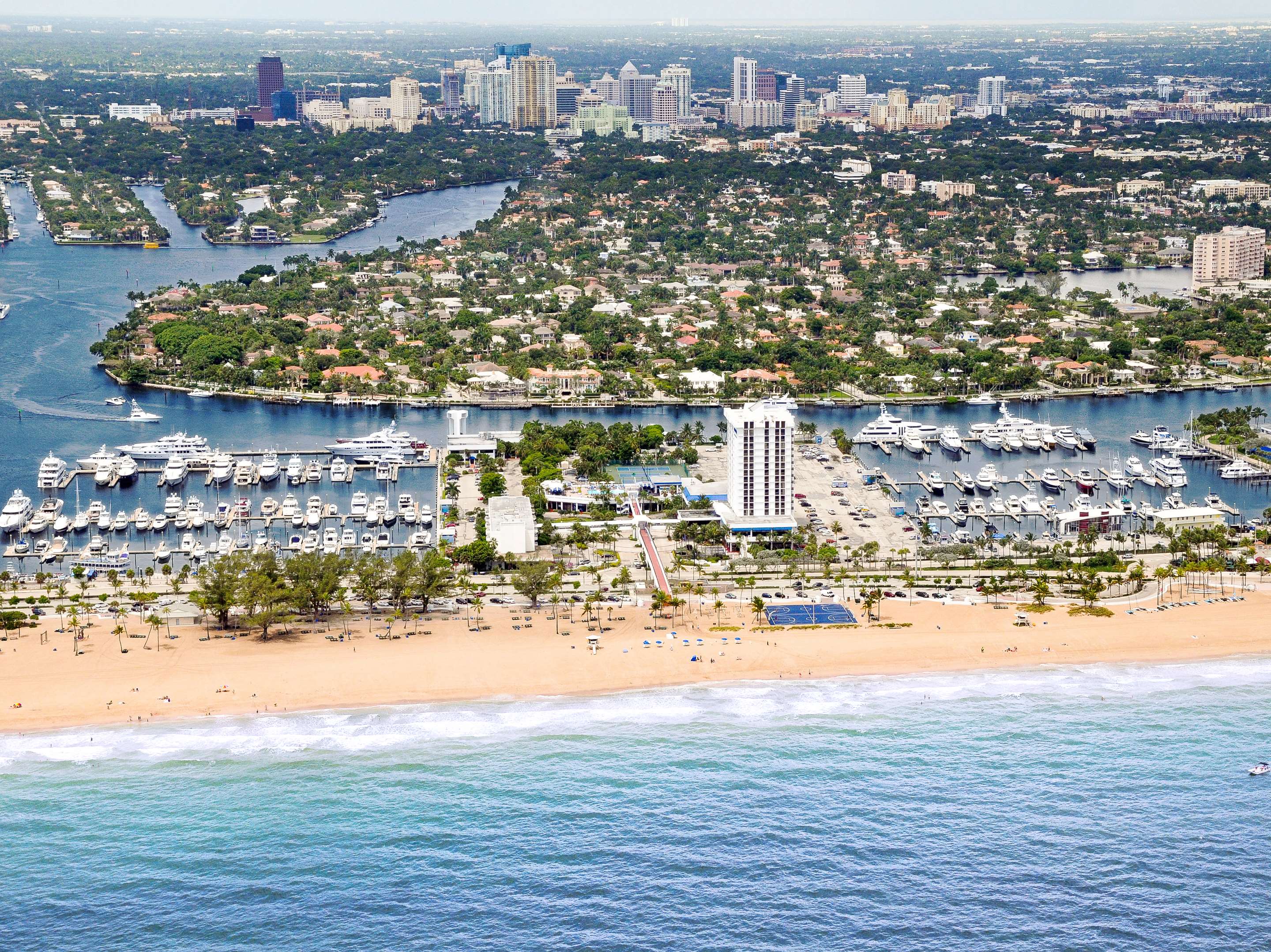 Exterior | Bahia Mar Ft. Lauderdale Beach- a DoubleTree by Hilton Hotel
