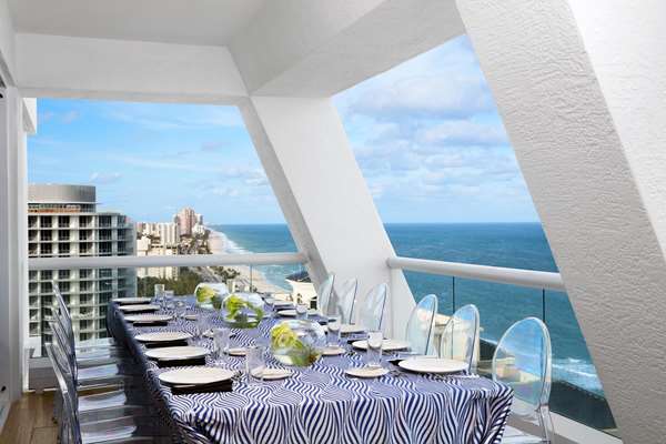 Restaurant - Conrad Fort Lauderdale Beach Resort