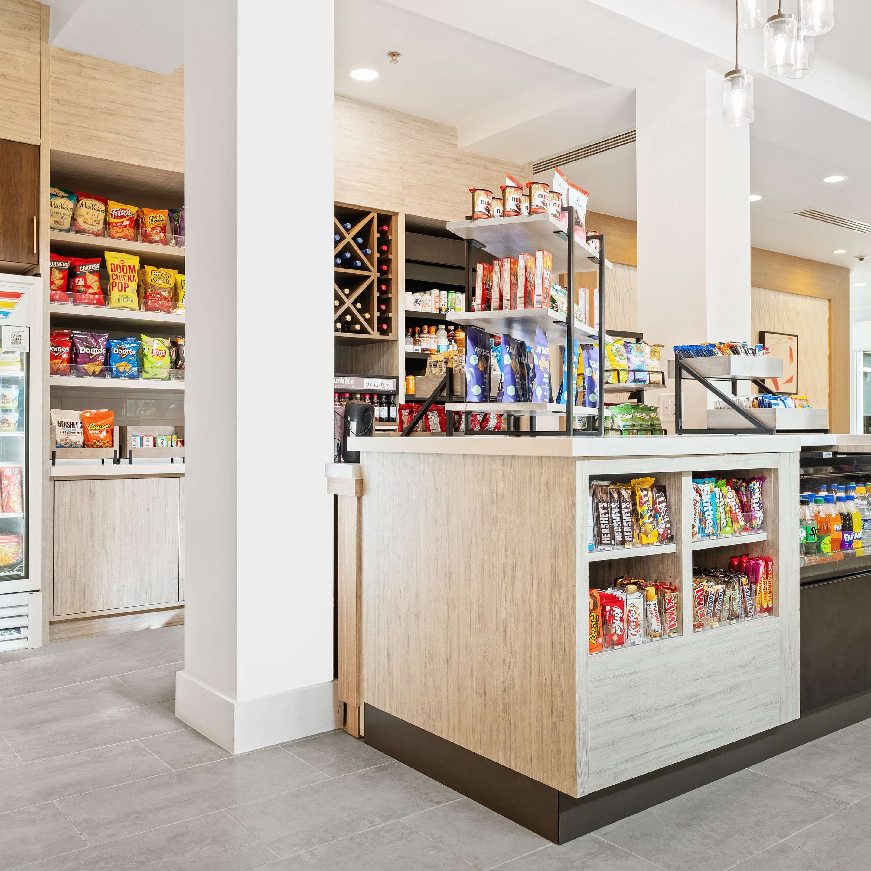 Restaurant | Hilton Garden Inn Fort Lauderdale Airport-Cruise Port