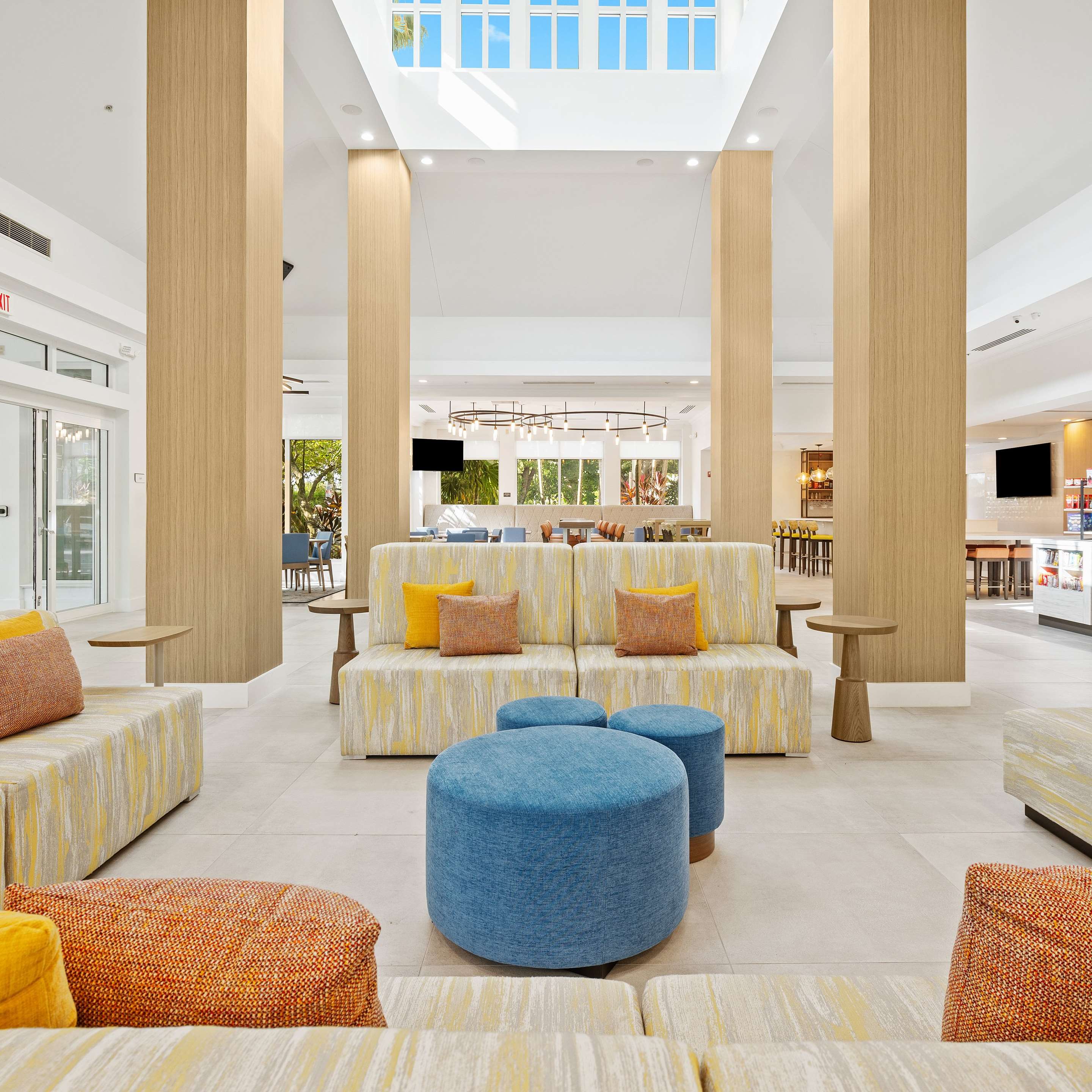 Reception | Hilton Garden Inn Fort Lauderdale Airport-Cruise Port