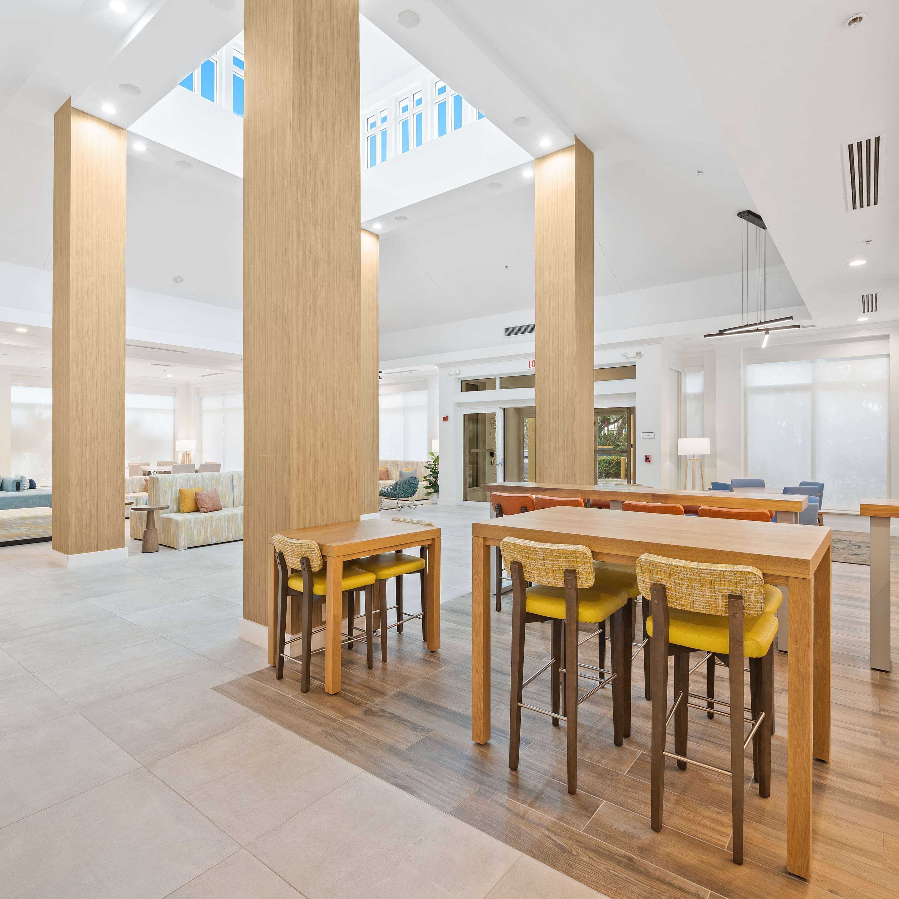 Reception | Hilton Garden Inn Fort Lauderdale Airport-Cruise Port