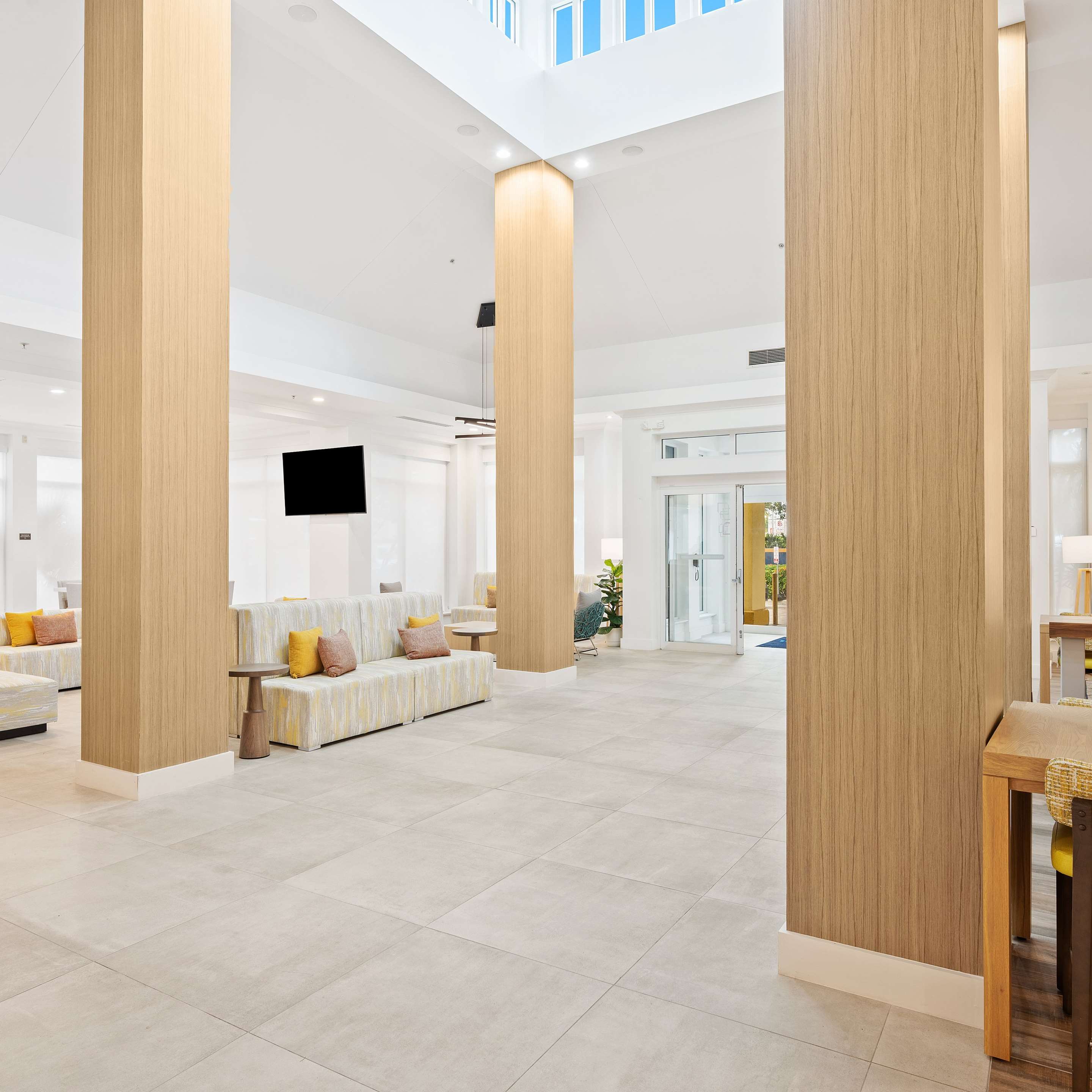 Restaurant | Hilton Garden Inn Fort Lauderdale Airport-Cruise Port