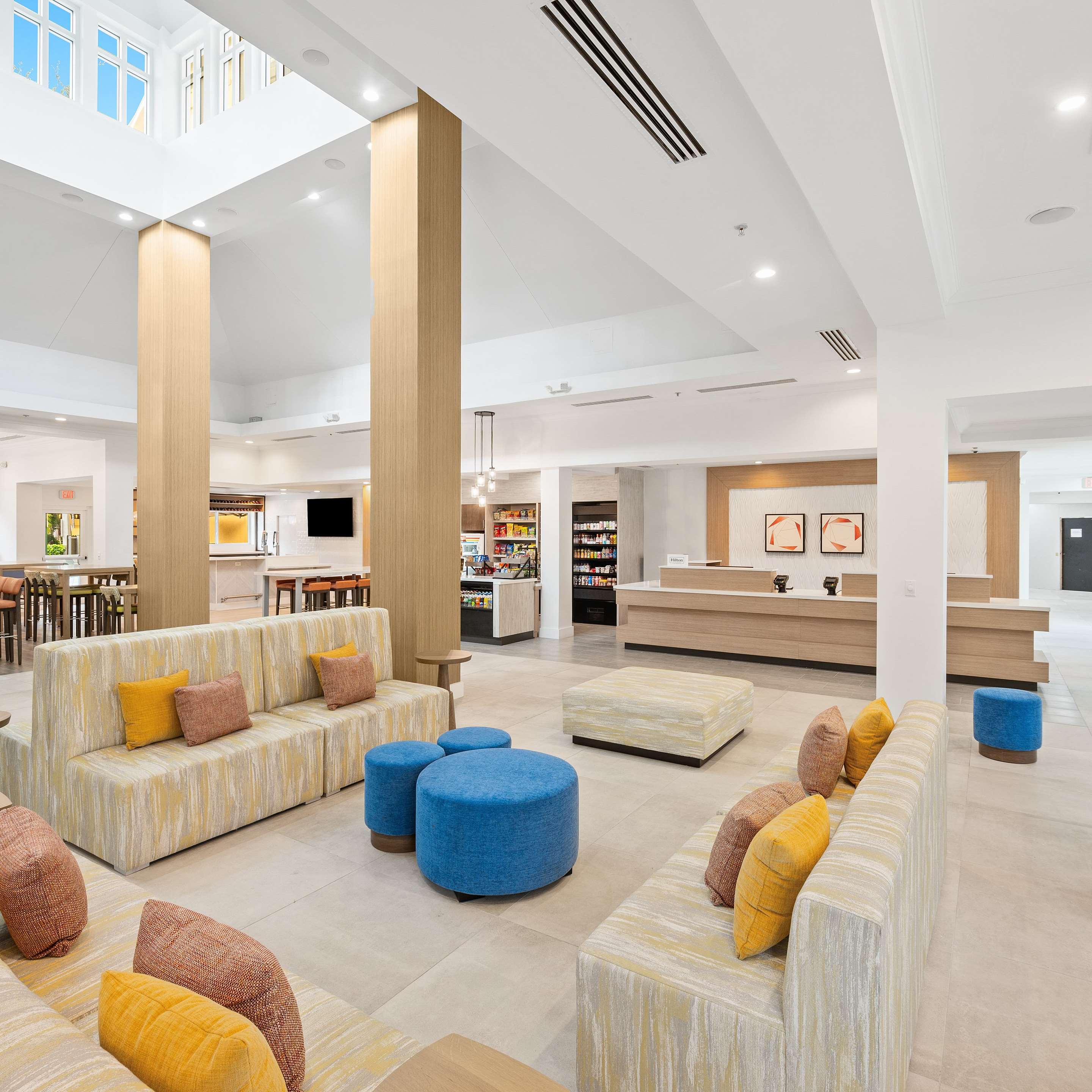 Reception | Hilton Garden Inn Fort Lauderdale Airport-Cruise Port