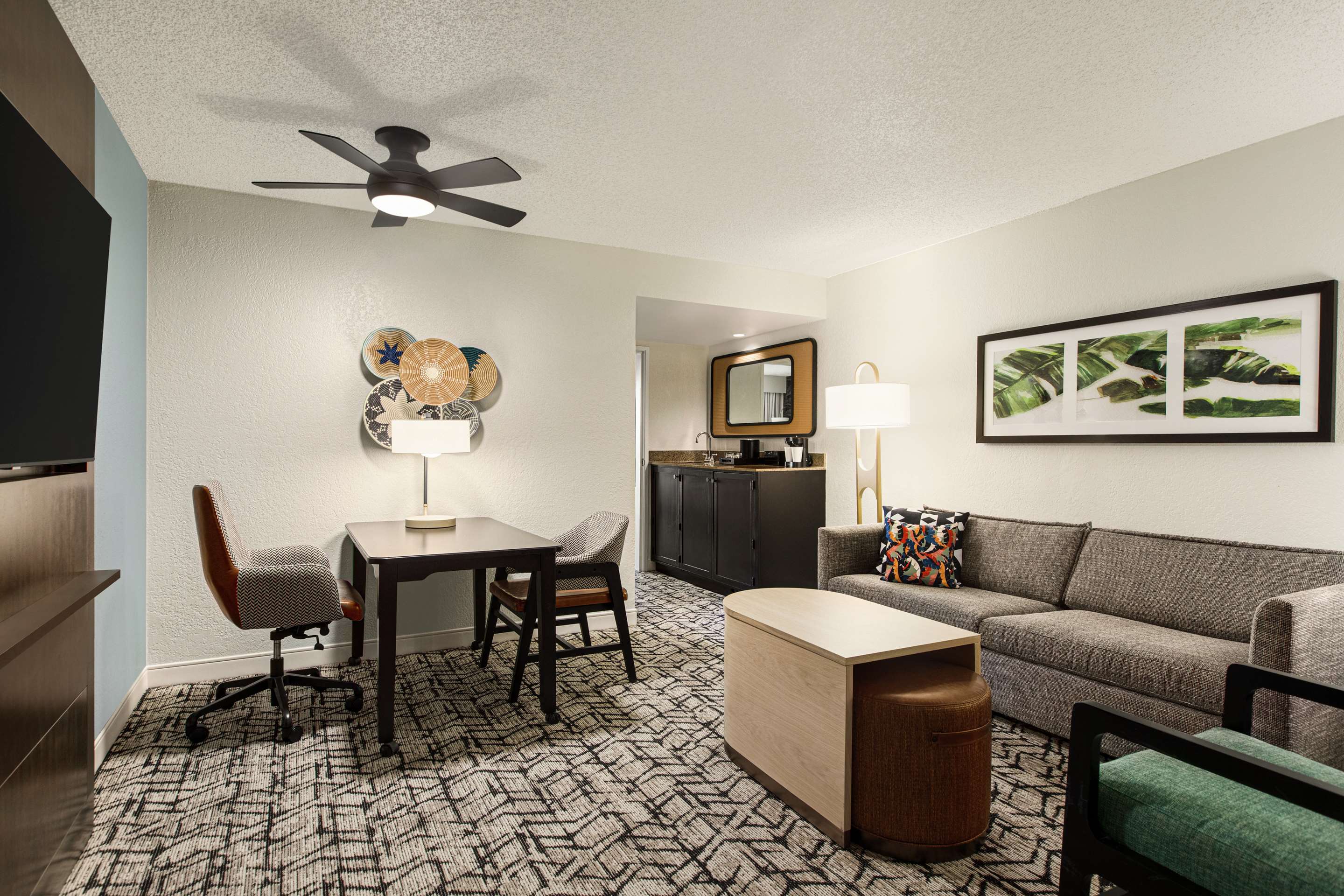 Guest room