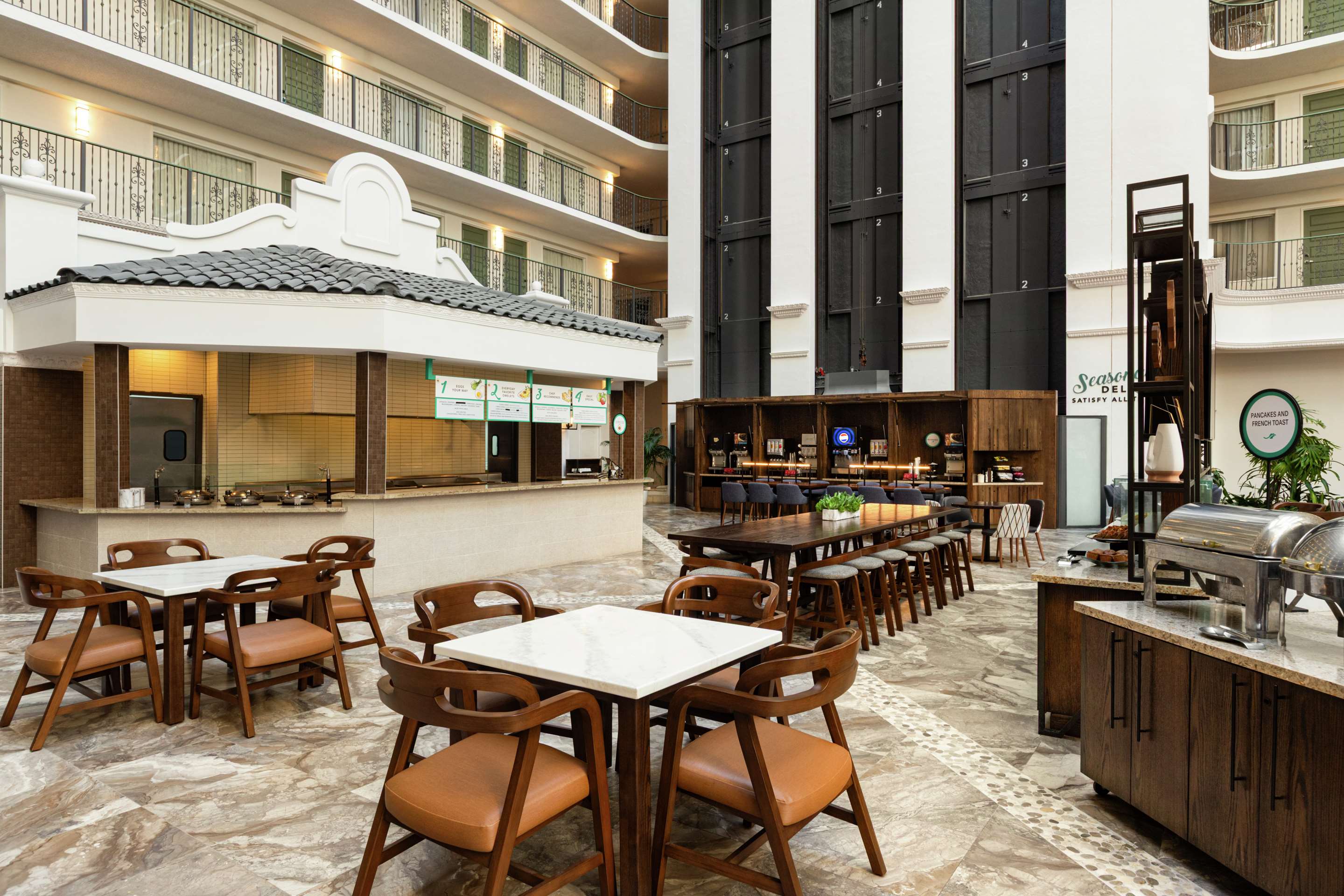 Breakfast Area | Embassy Suites by Hilton Fort Lauderdale 17th Street