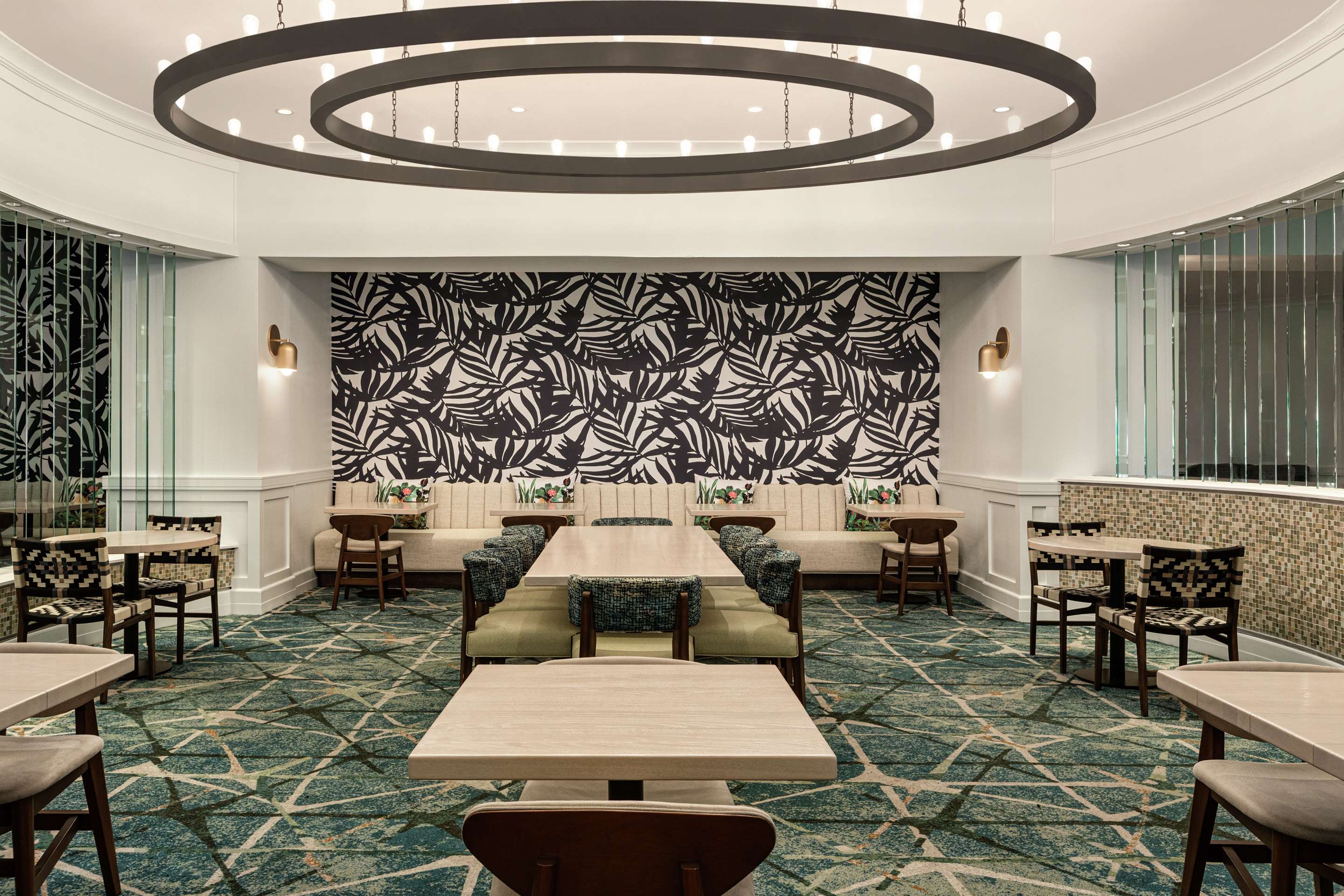Restaurant | Embassy Suites by Hilton Fort Lauderdale 17th Street