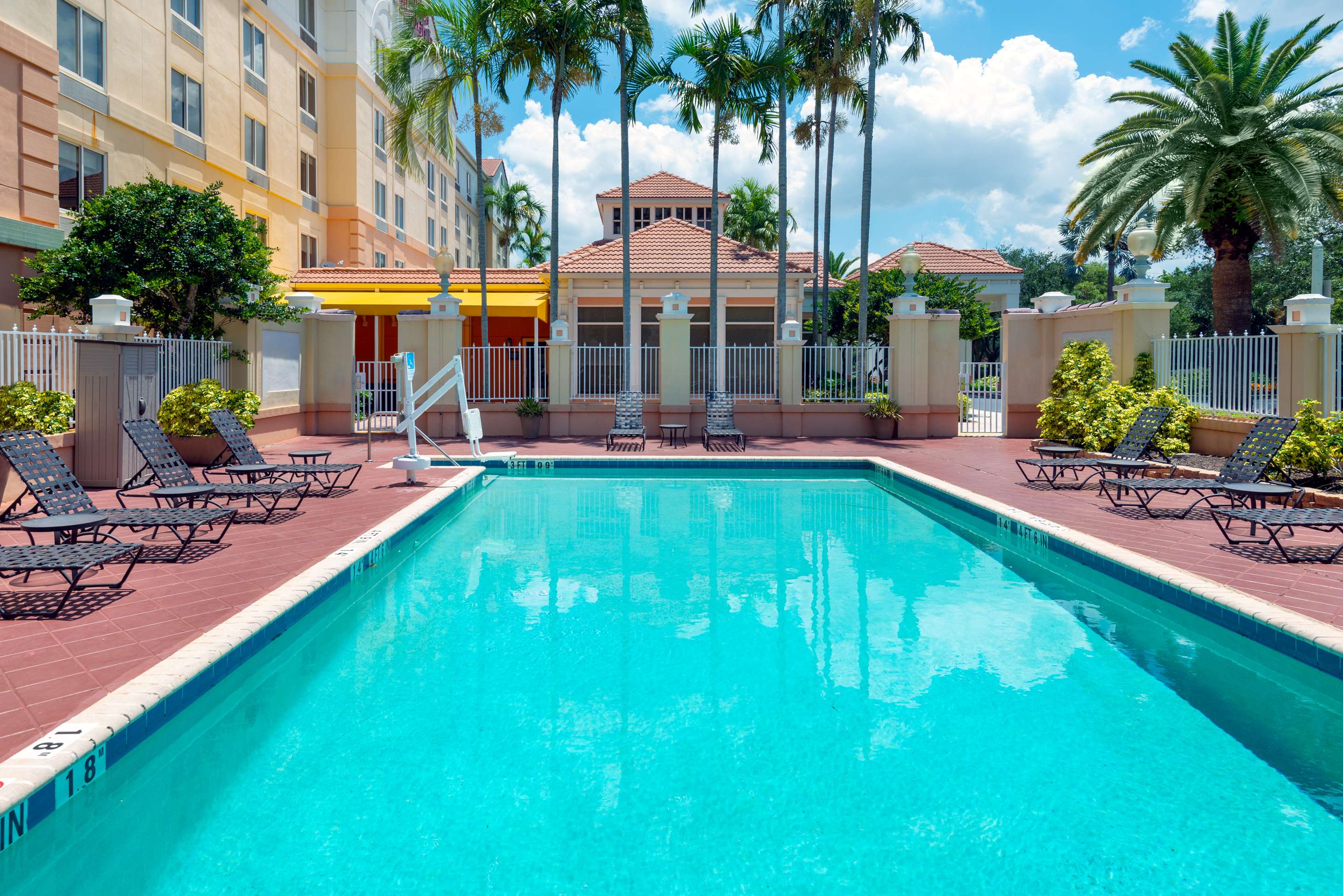 Pool | Hilton Garden Inn Ft. Lauderdale SW/Miramar
