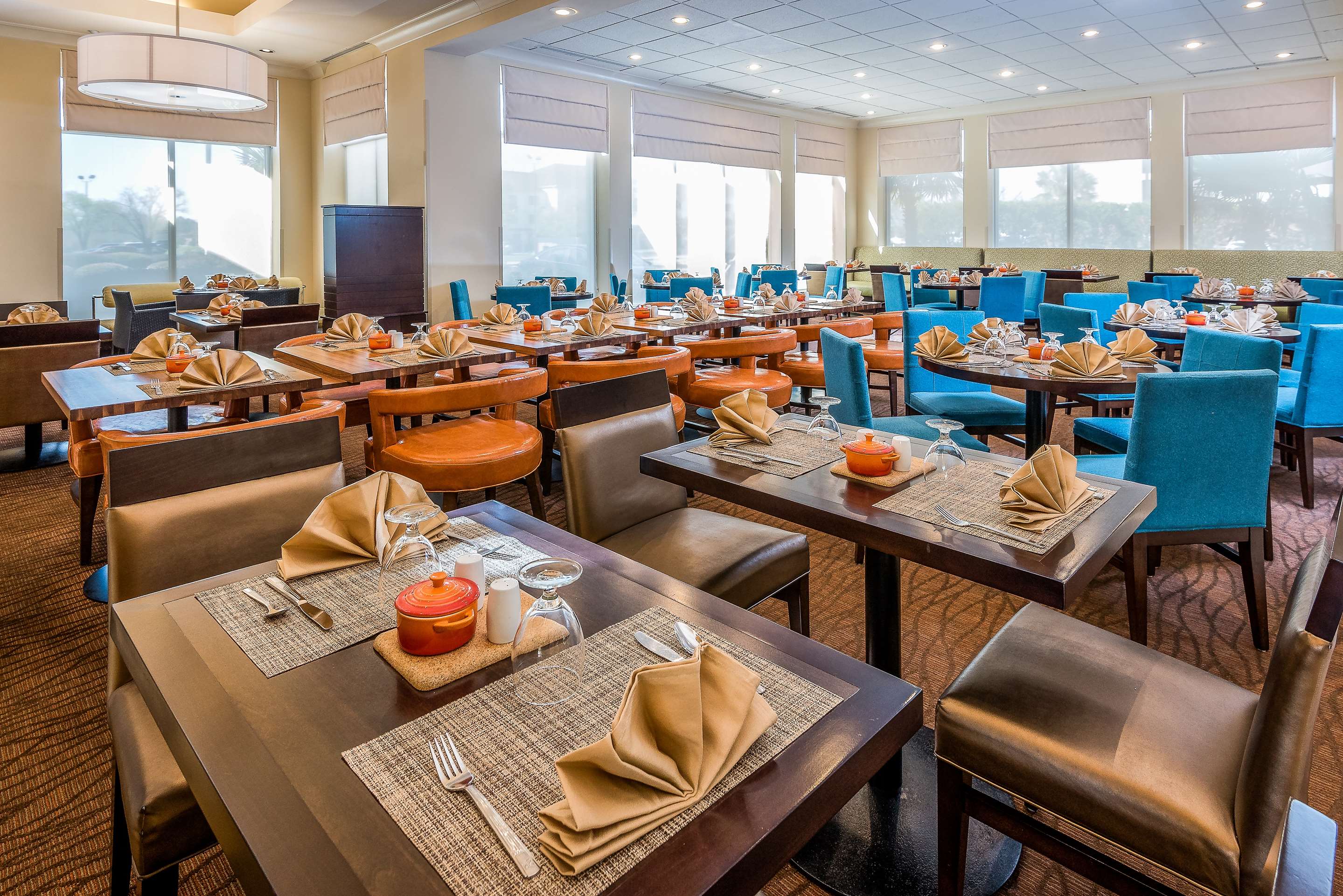 Restaurant | Hilton Garden Inn Florence
