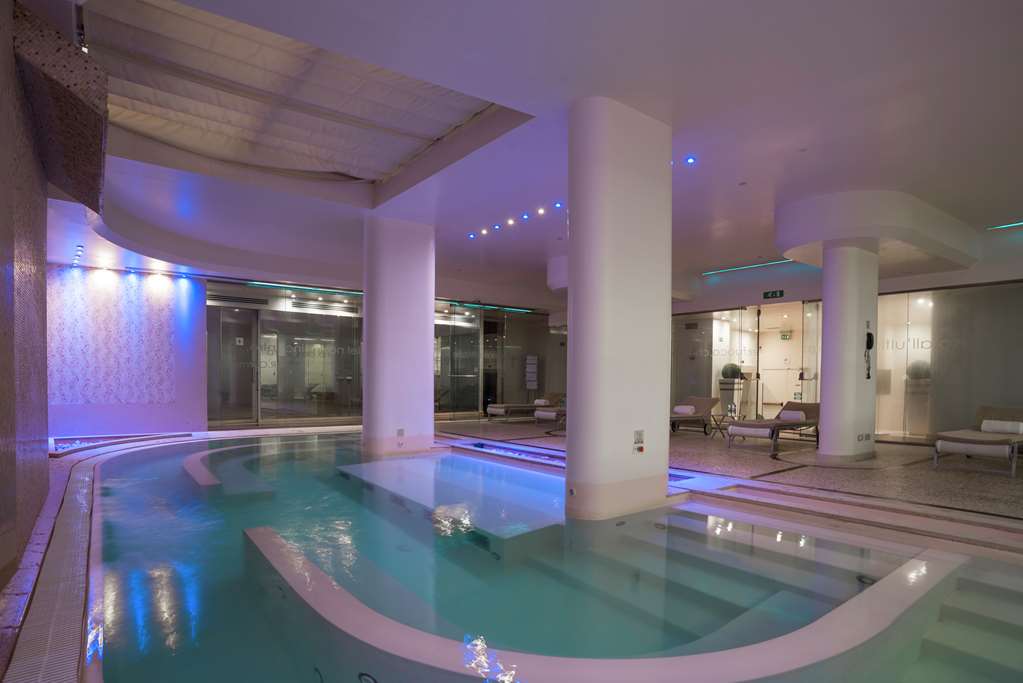 Hilton Florence Metropole Hotel - Tap to explore photos