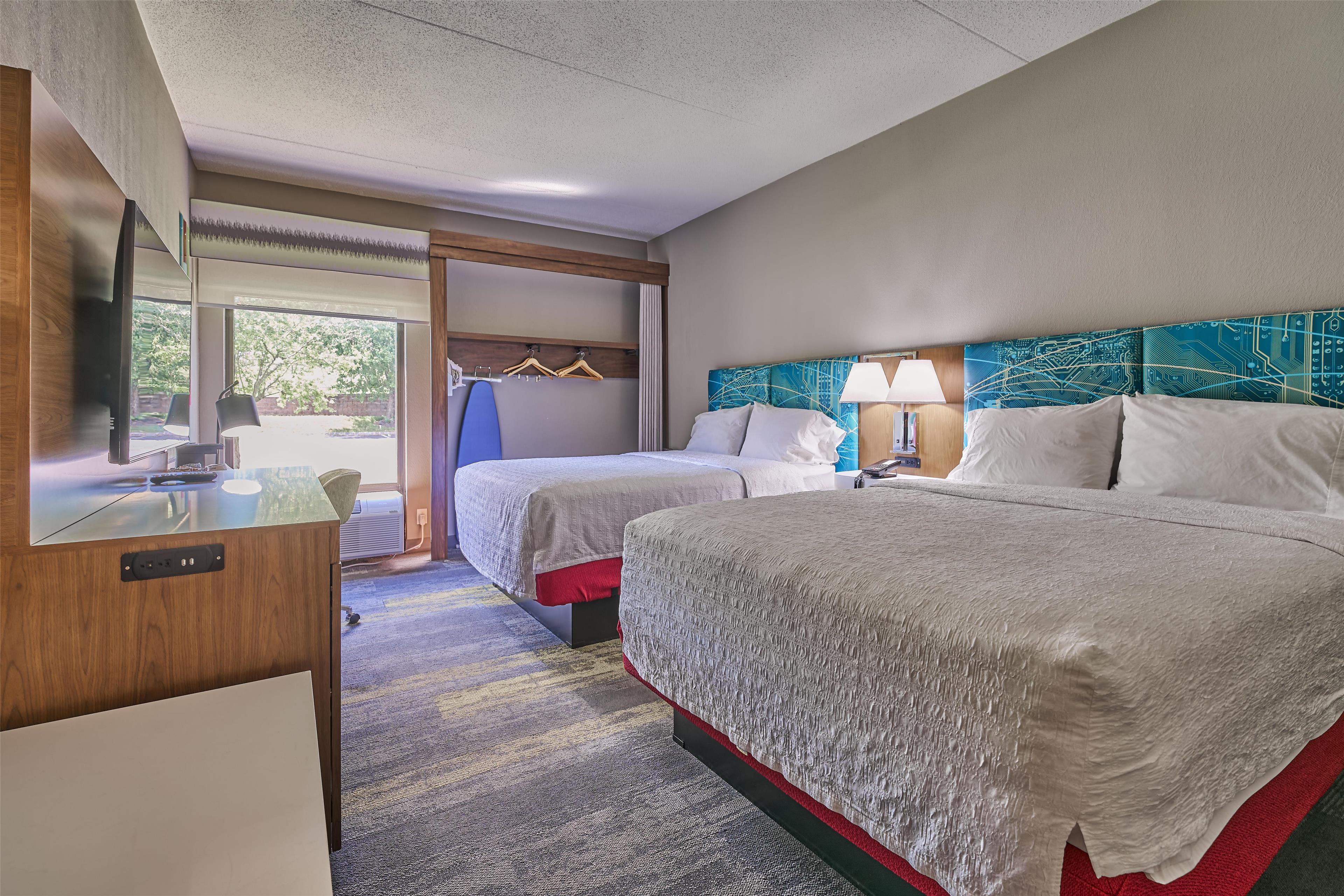 Hampton Inn Flemington Room Type - 2 QN W MICRO FRIDGE NONSMK