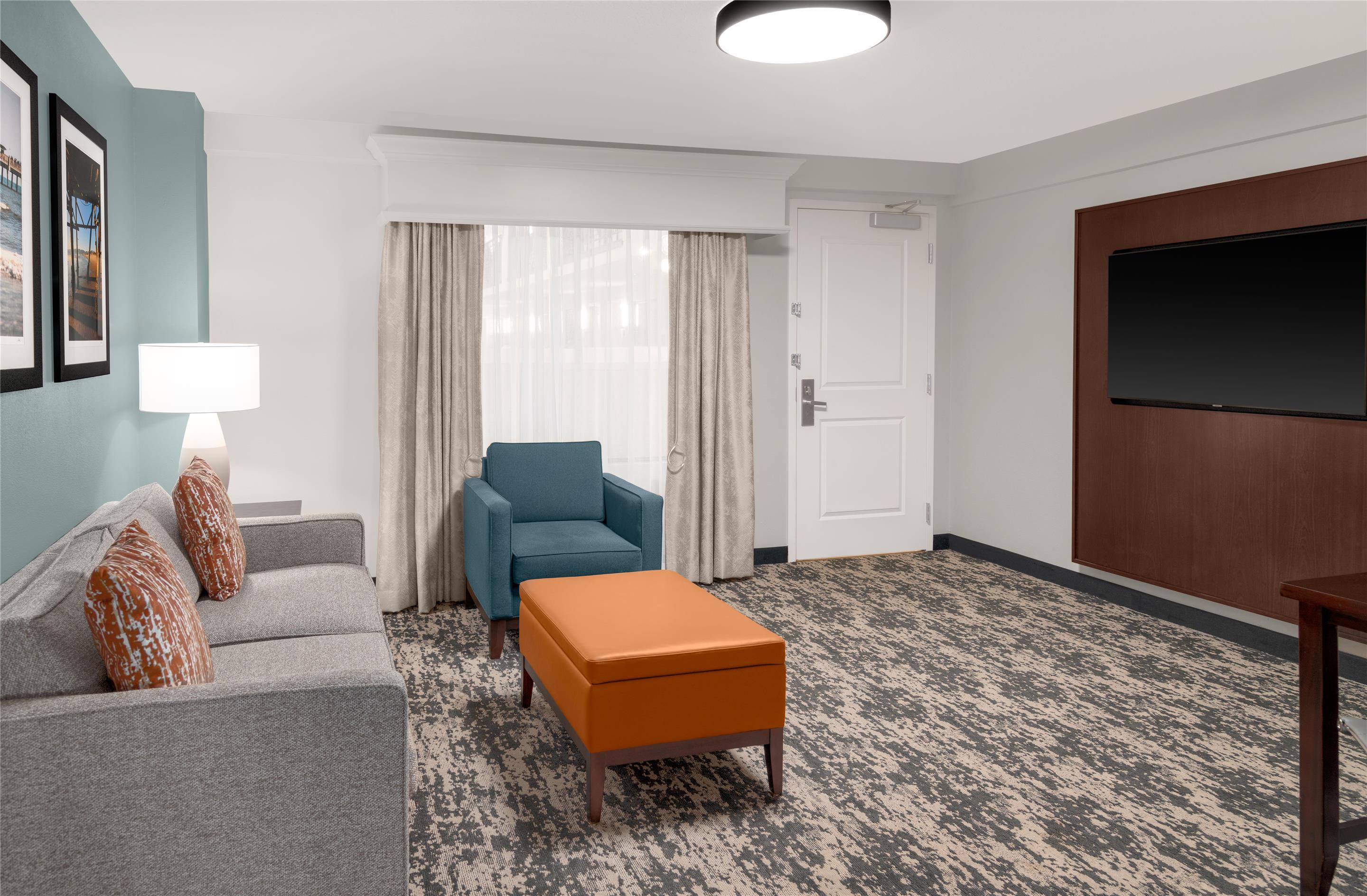 Guest room