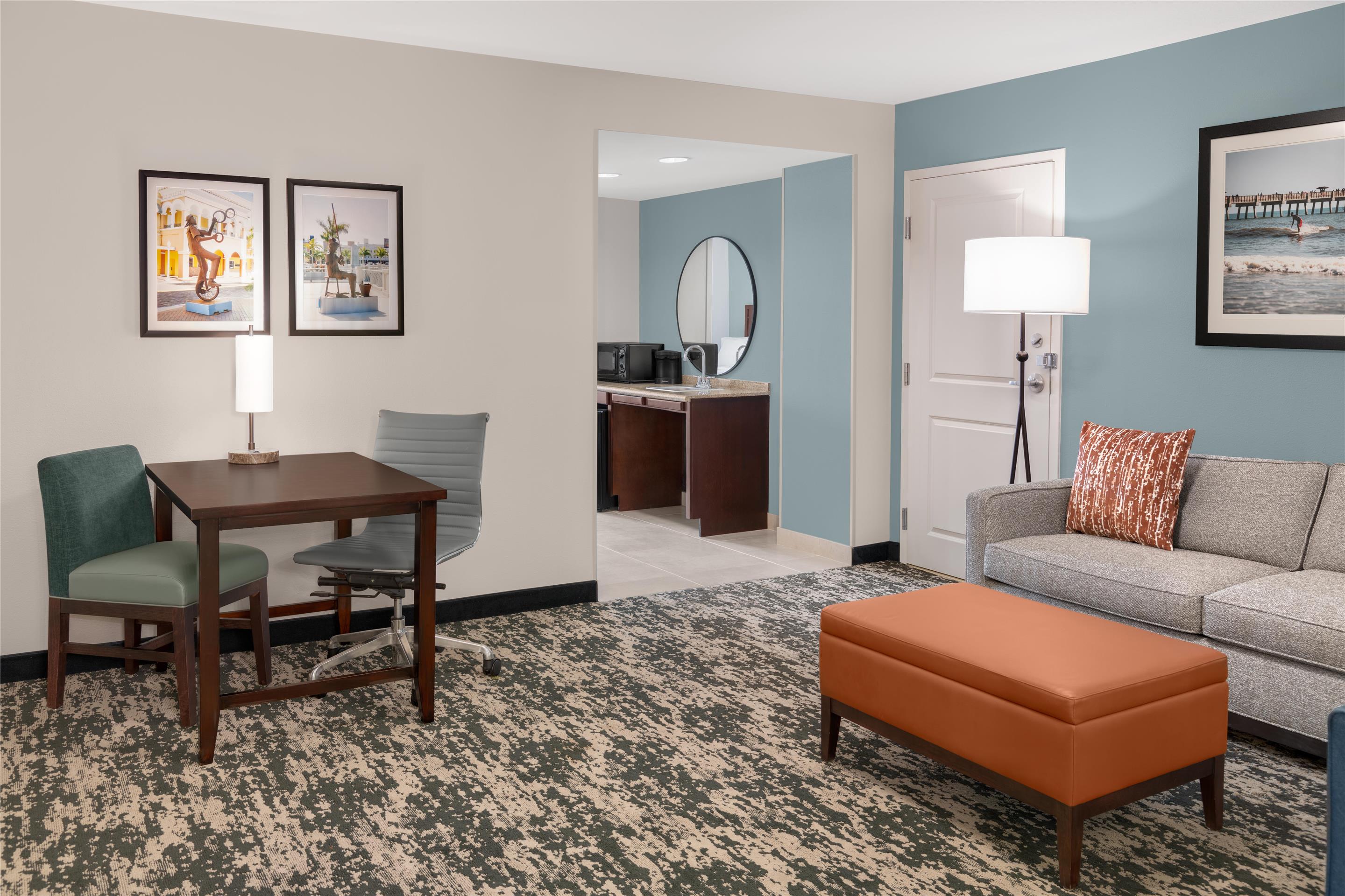 Guest room