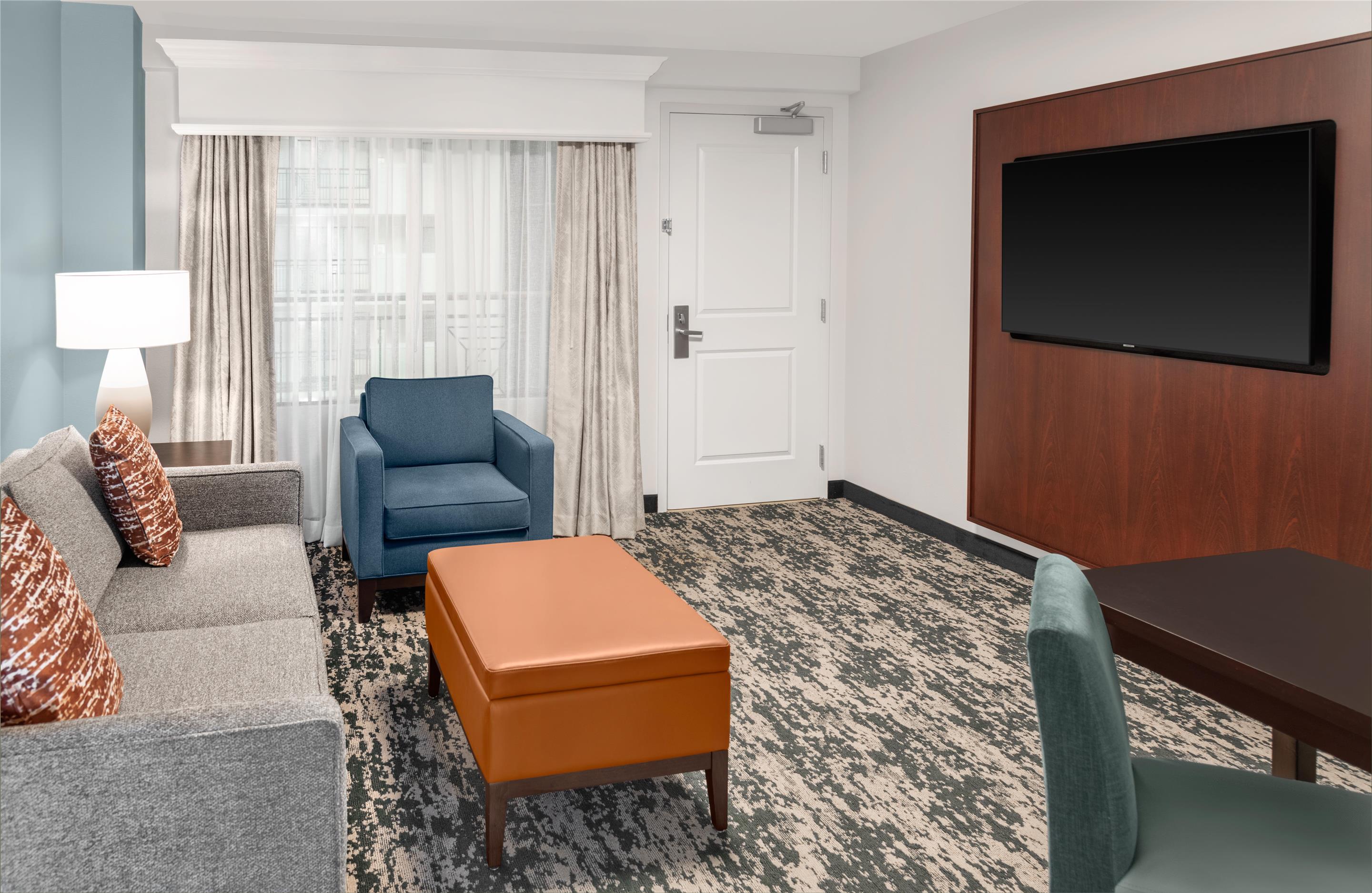 Guest room