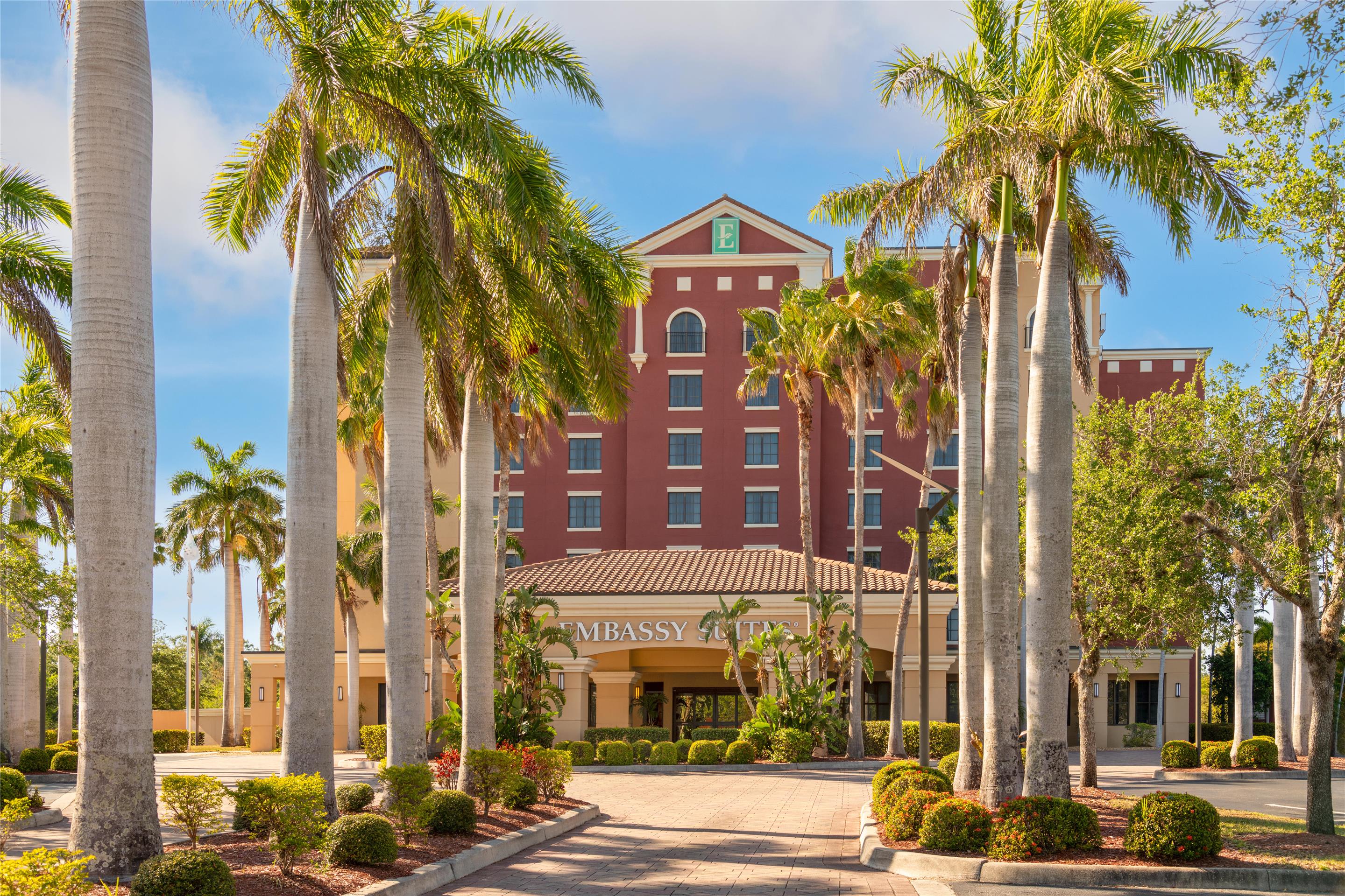 Exterior | Embassy Suites by Hilton Fort Myers Estero