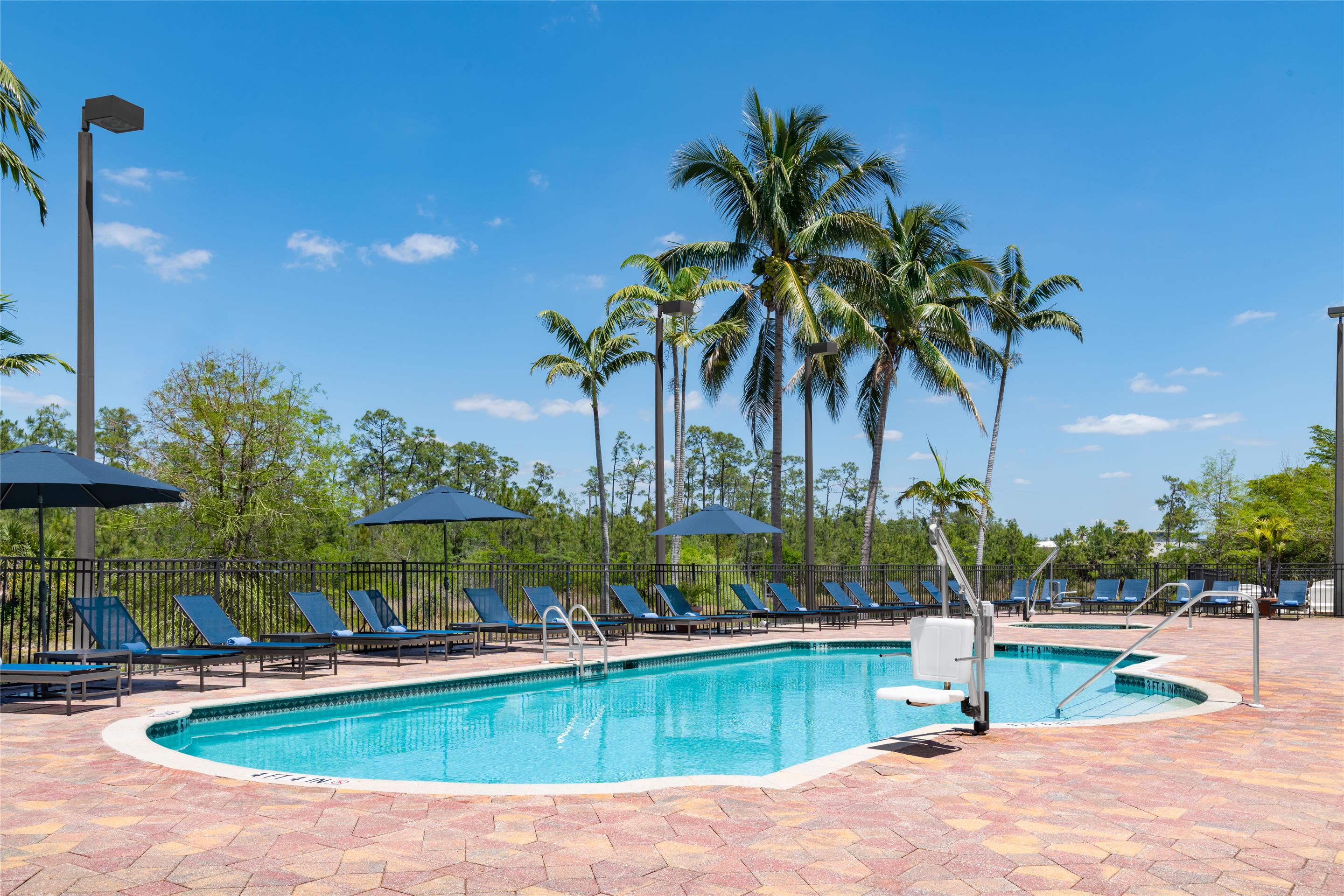 Pool | Embassy Suites by Hilton Fort Myers Estero