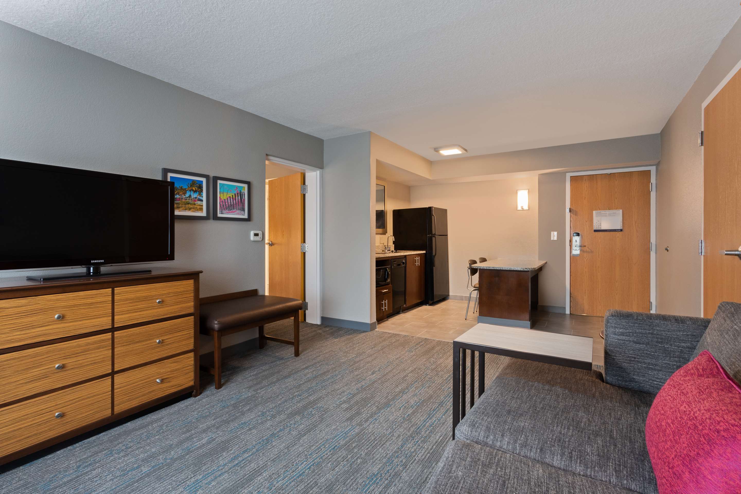 Guest room