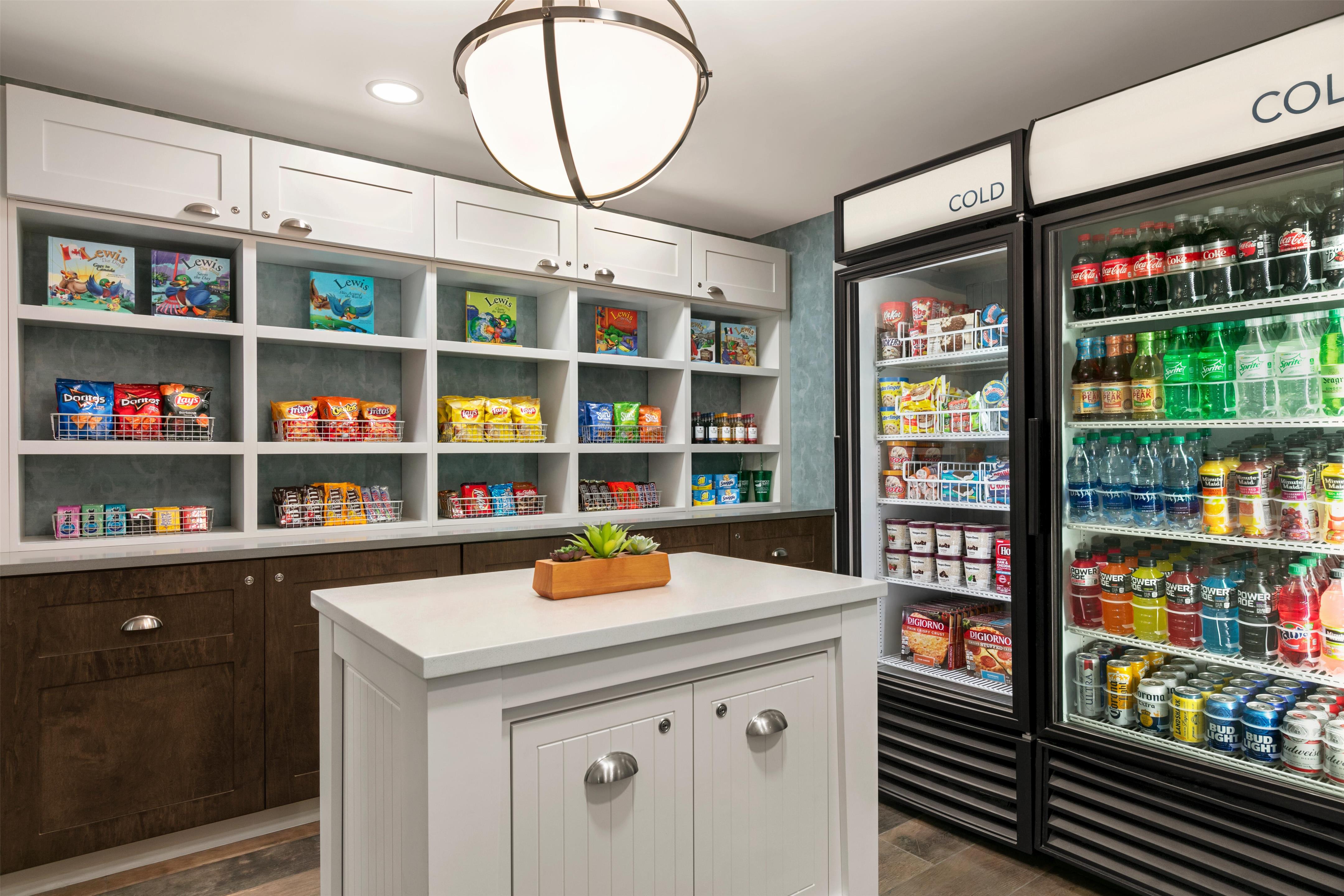 Restaurant | Homewood Suites by Hilton - Fort Myers