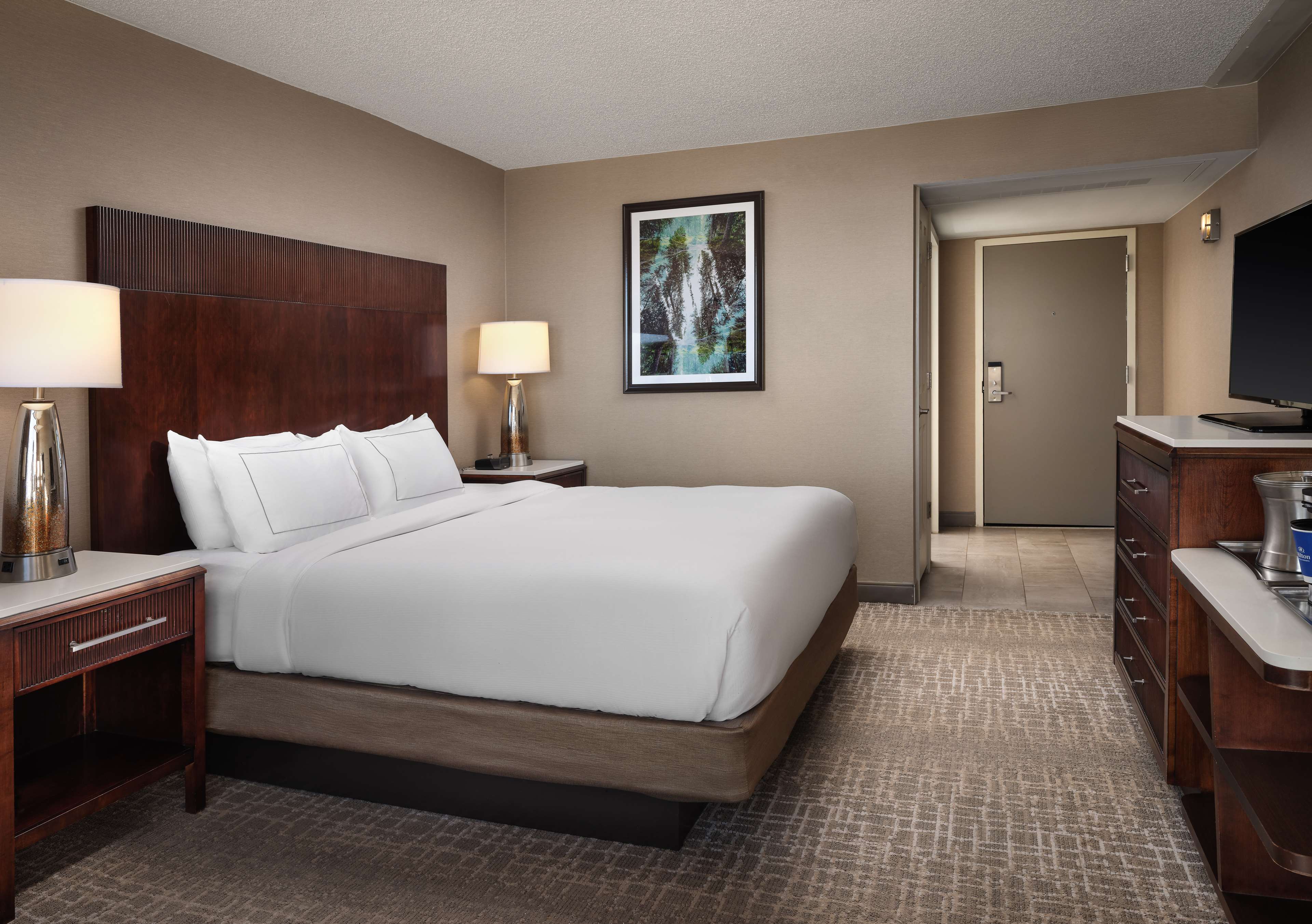 Hilton Fort Collins Room Type - 1KNG EXEC FL DELUXE