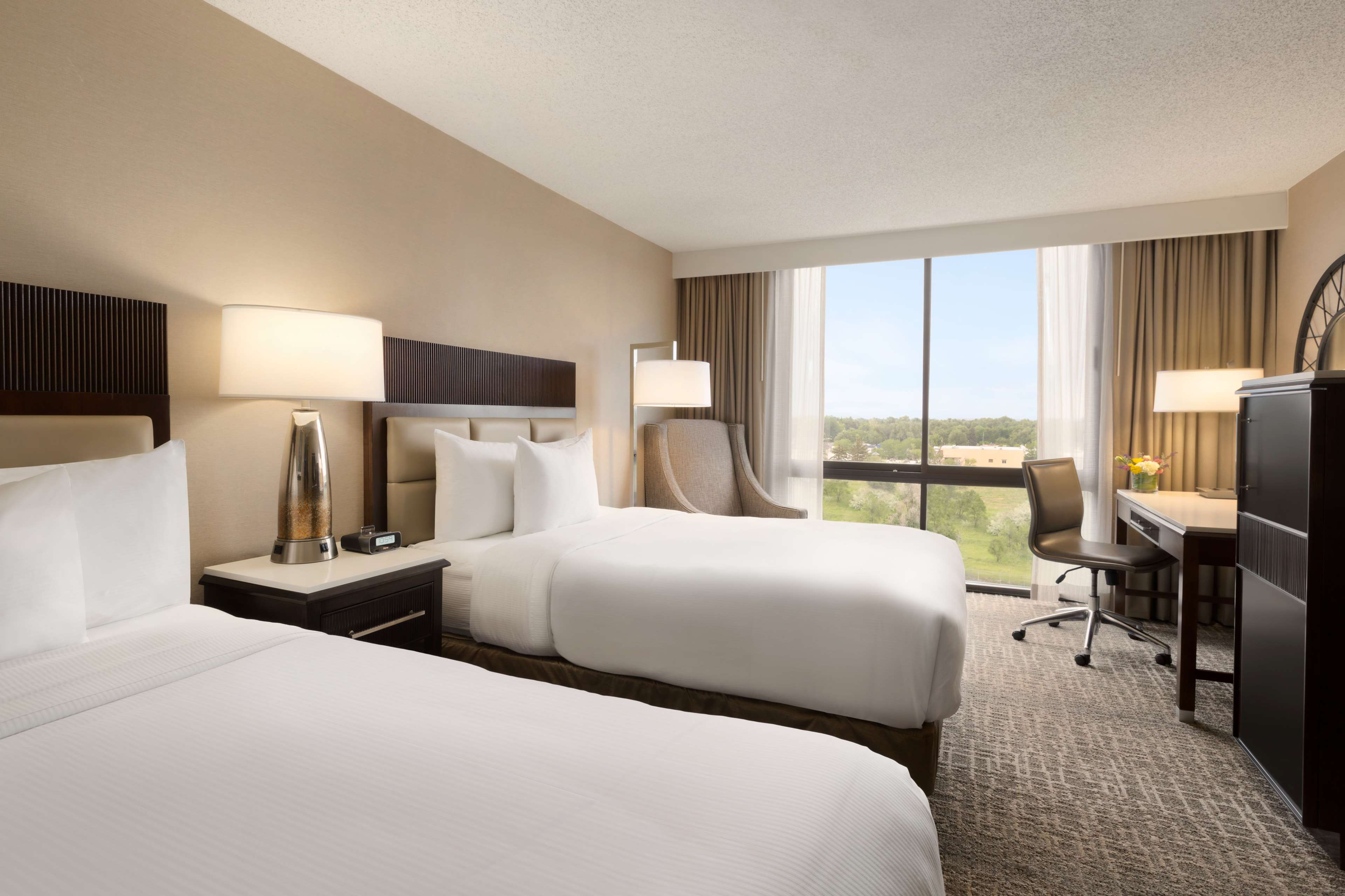 Hilton Fort Collins Room Type - 2 DBL BEDS EXEC FL