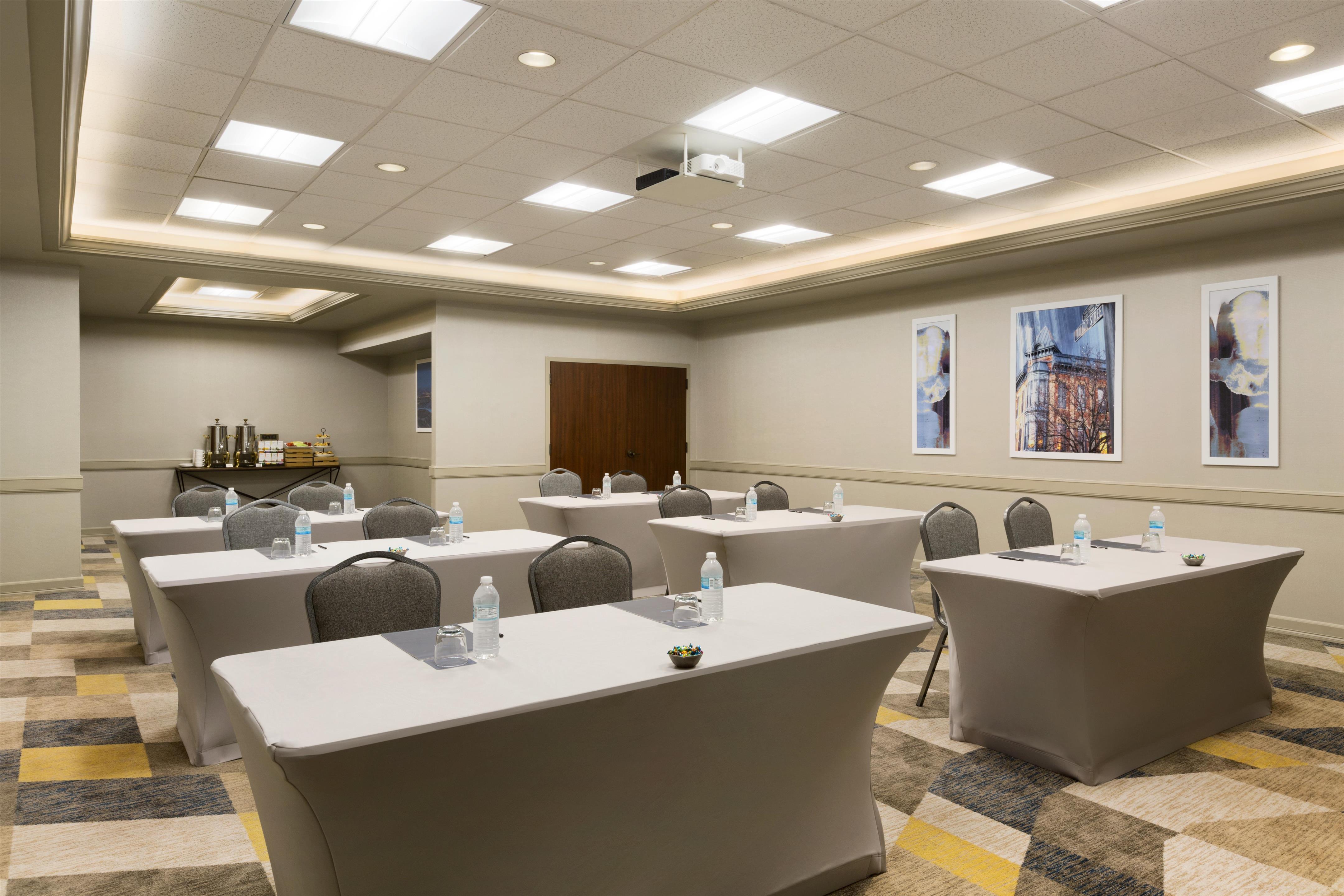 Meeting Room | Hilton Fort Collins